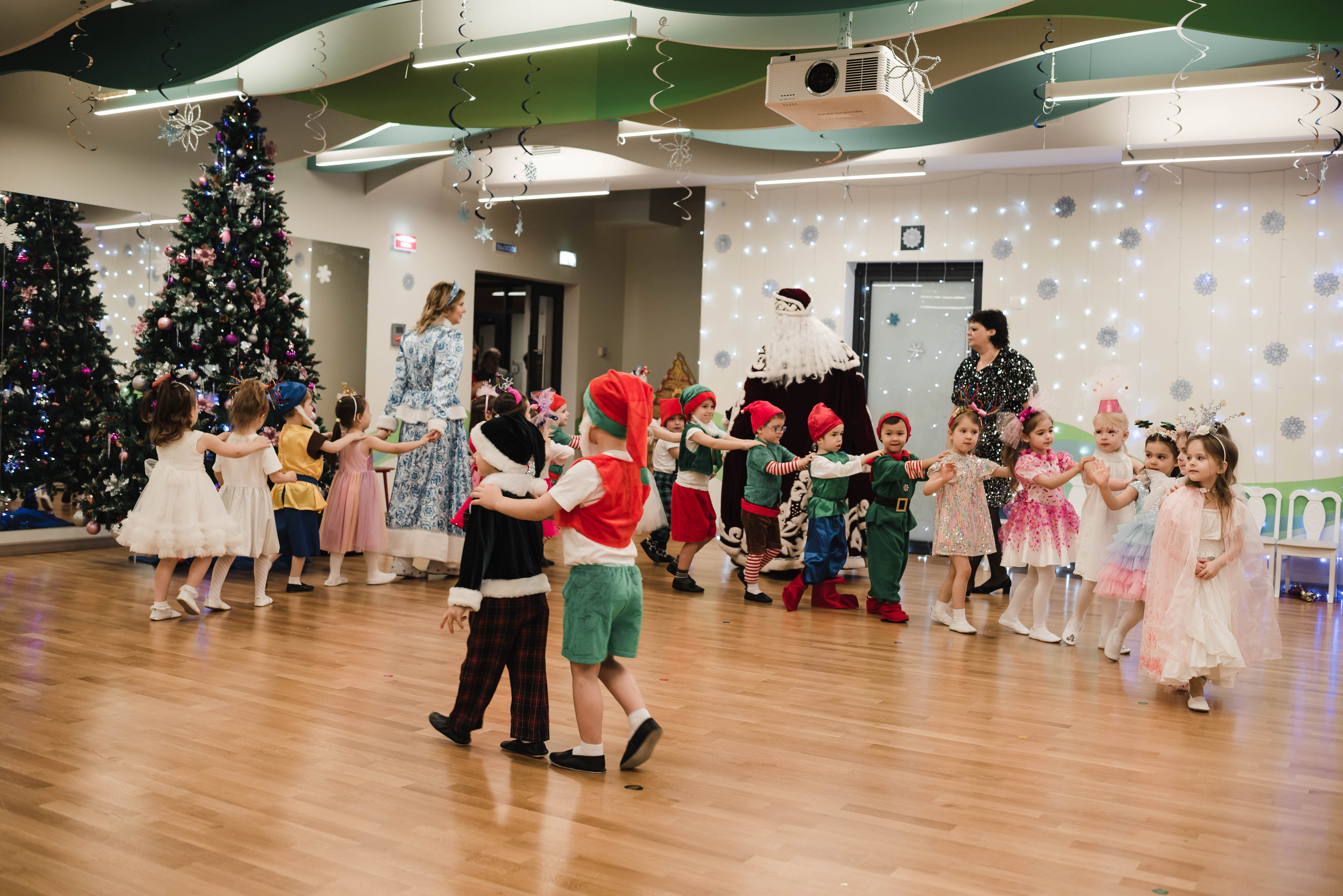 Детский садик Новый год. Фотограф в Москве новорожденные свадьбы семьи Дарья Ларионова