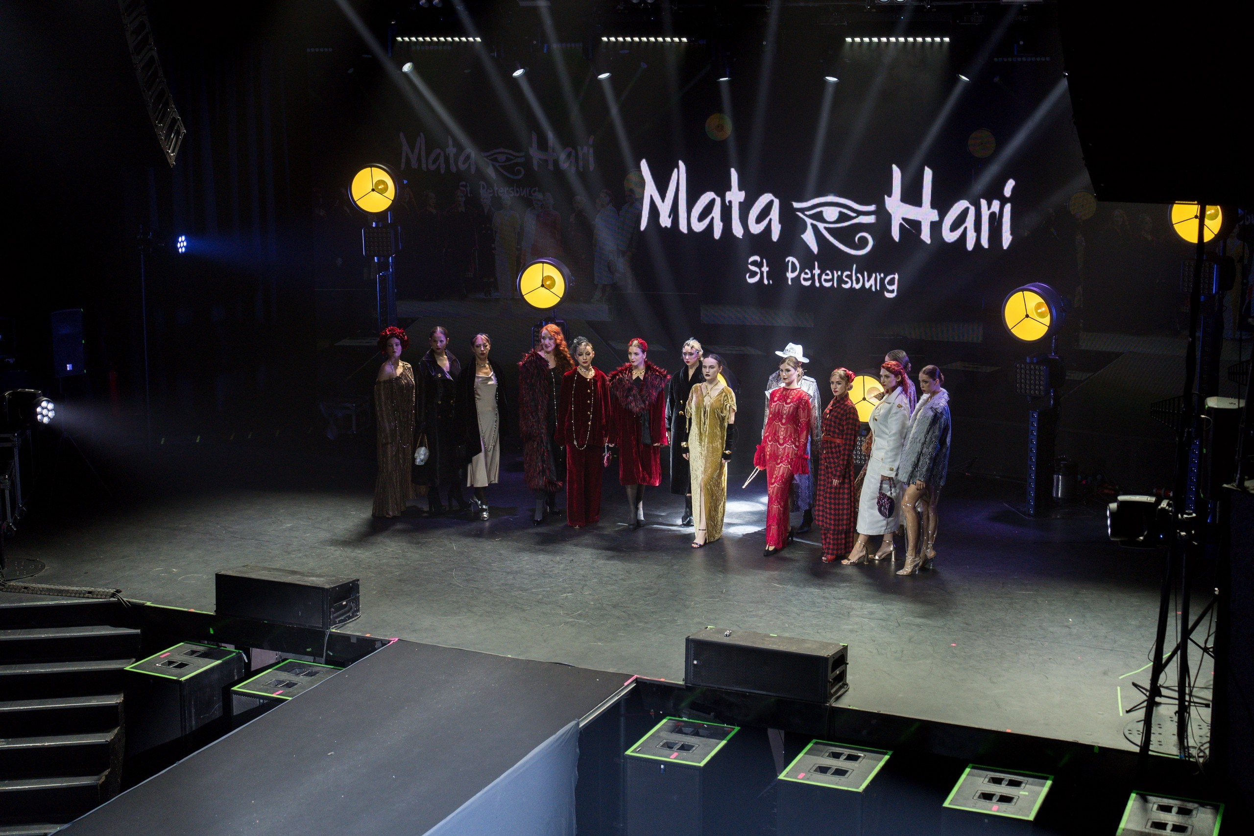 WORLD FASHION GALA 2025. Репортажная съёмка в Санкт-Петербурге, Константин Петров