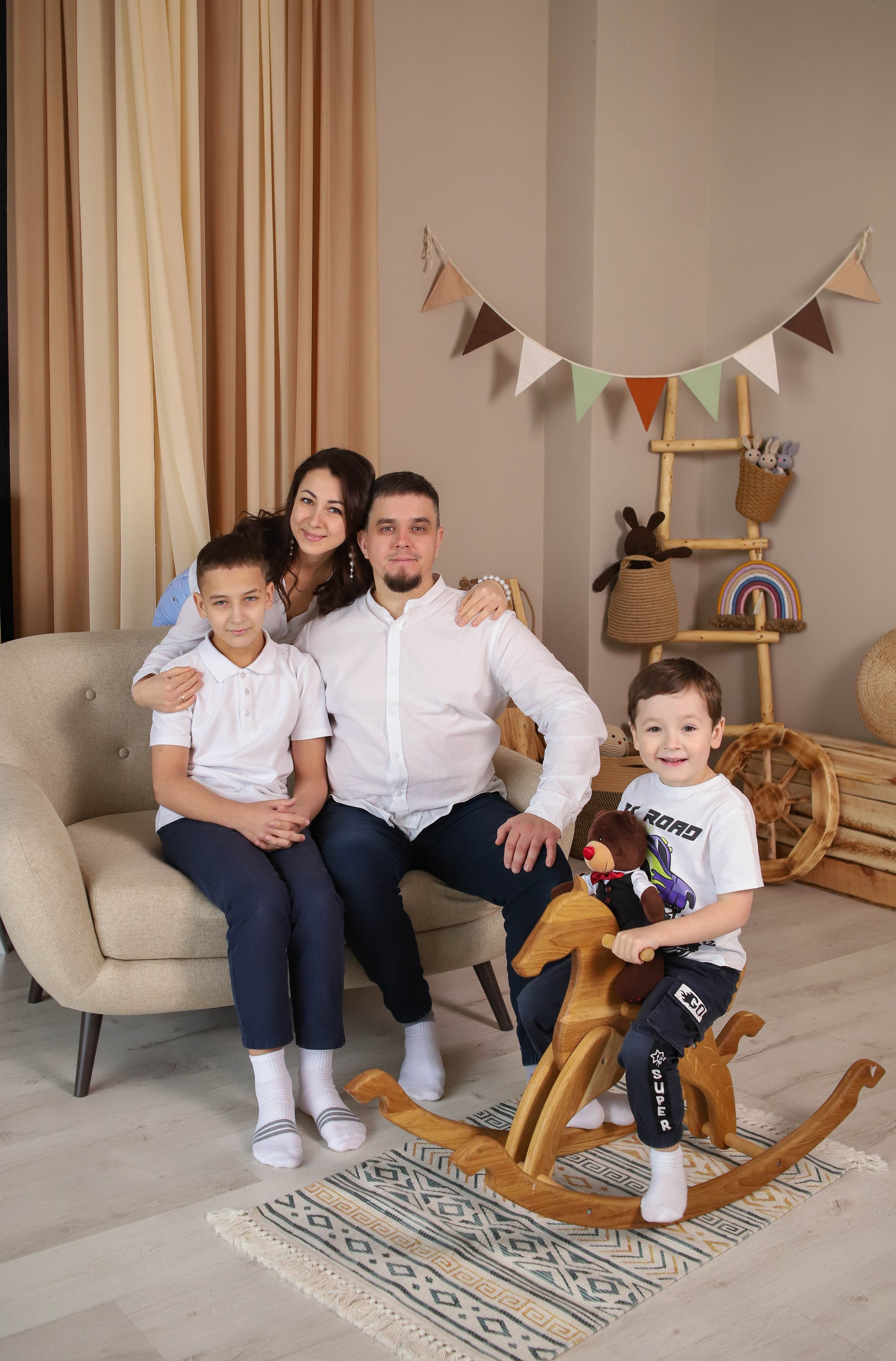 Фотостудия Зебра. Фотограф в Сургуте Брызгунова Анастасия