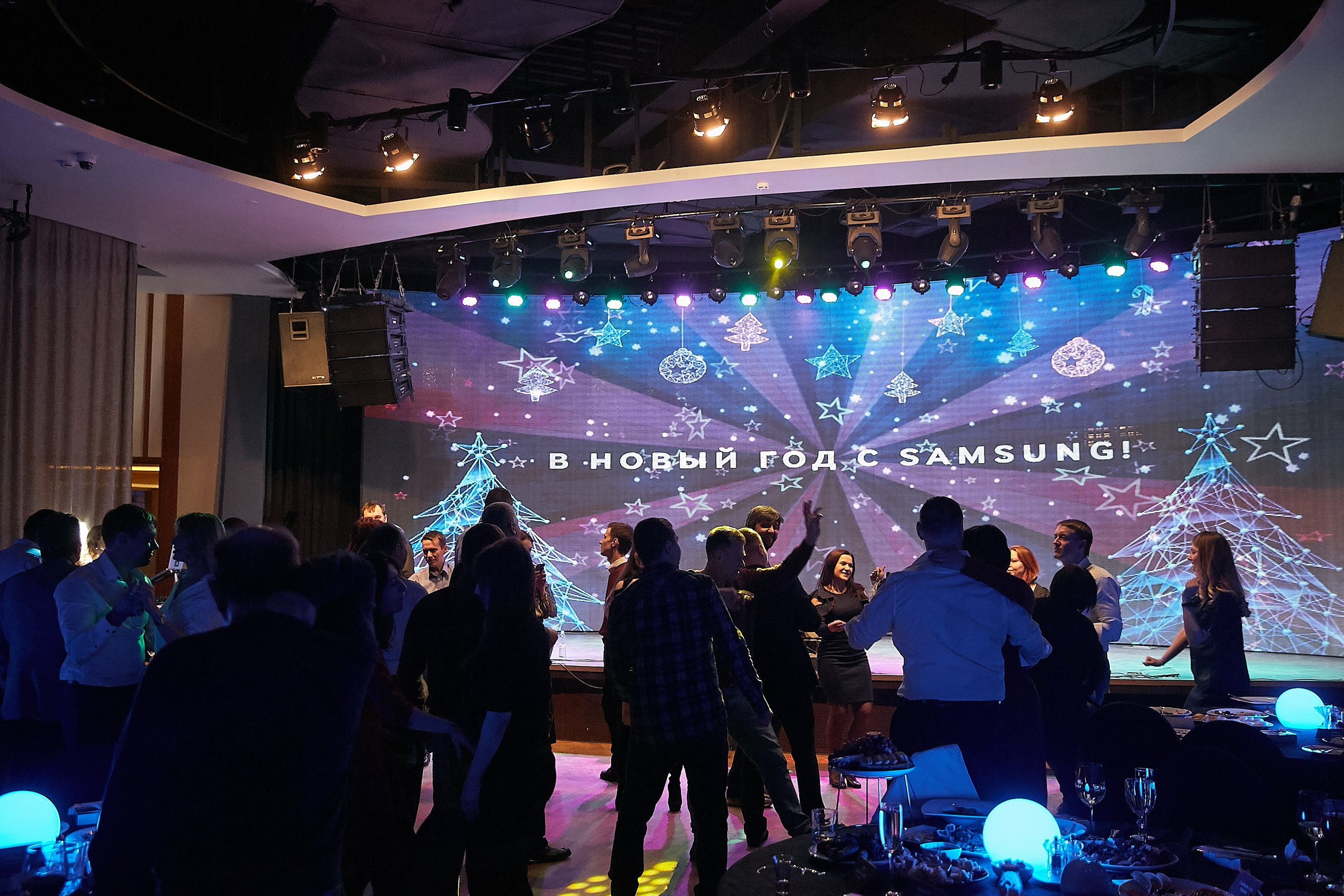 Samsung — Новый год. Репортажный Фотограф | Константин Кондрашов