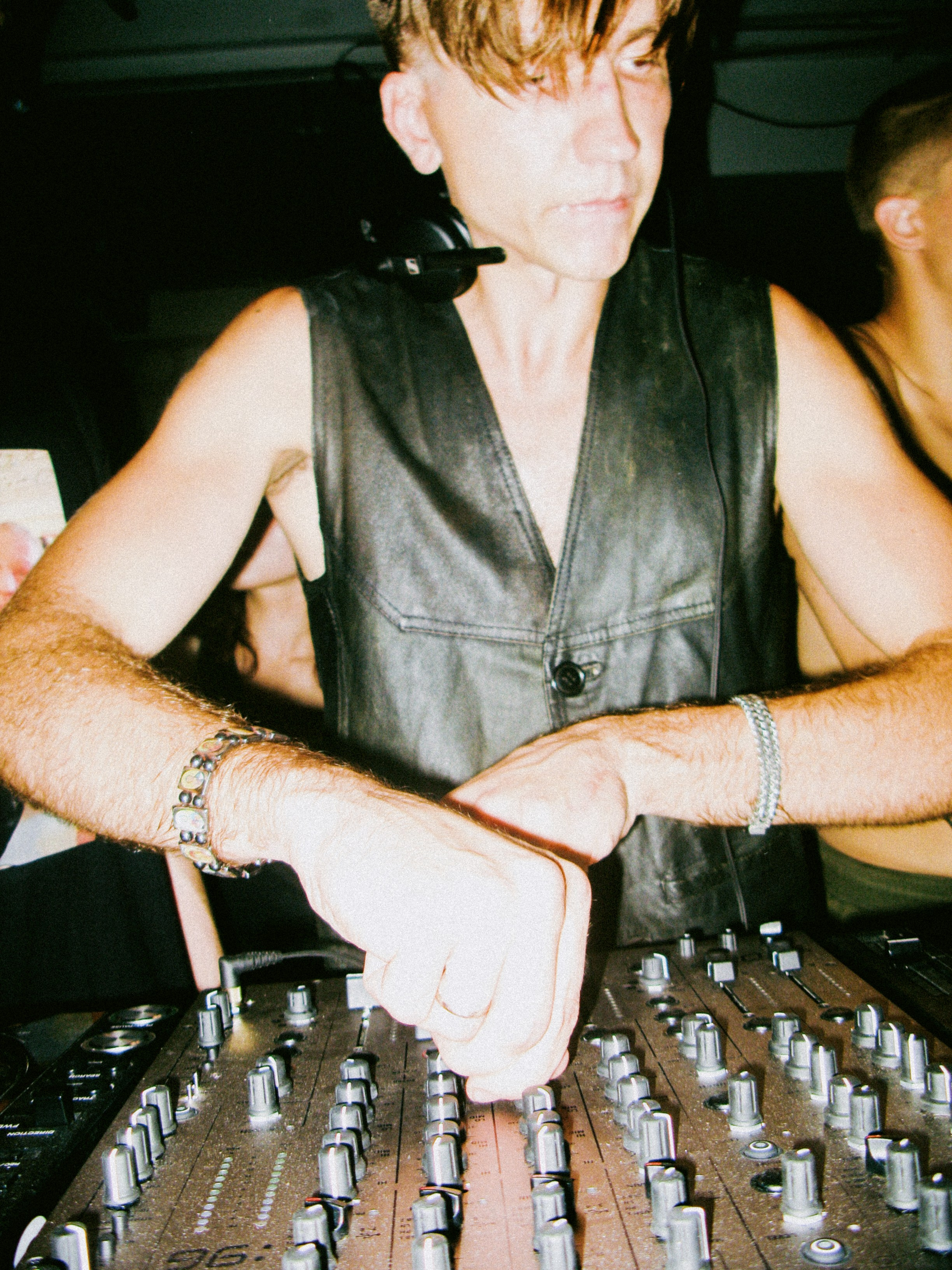 Kontrkult: last summer days. Shyjungle's Portfolio