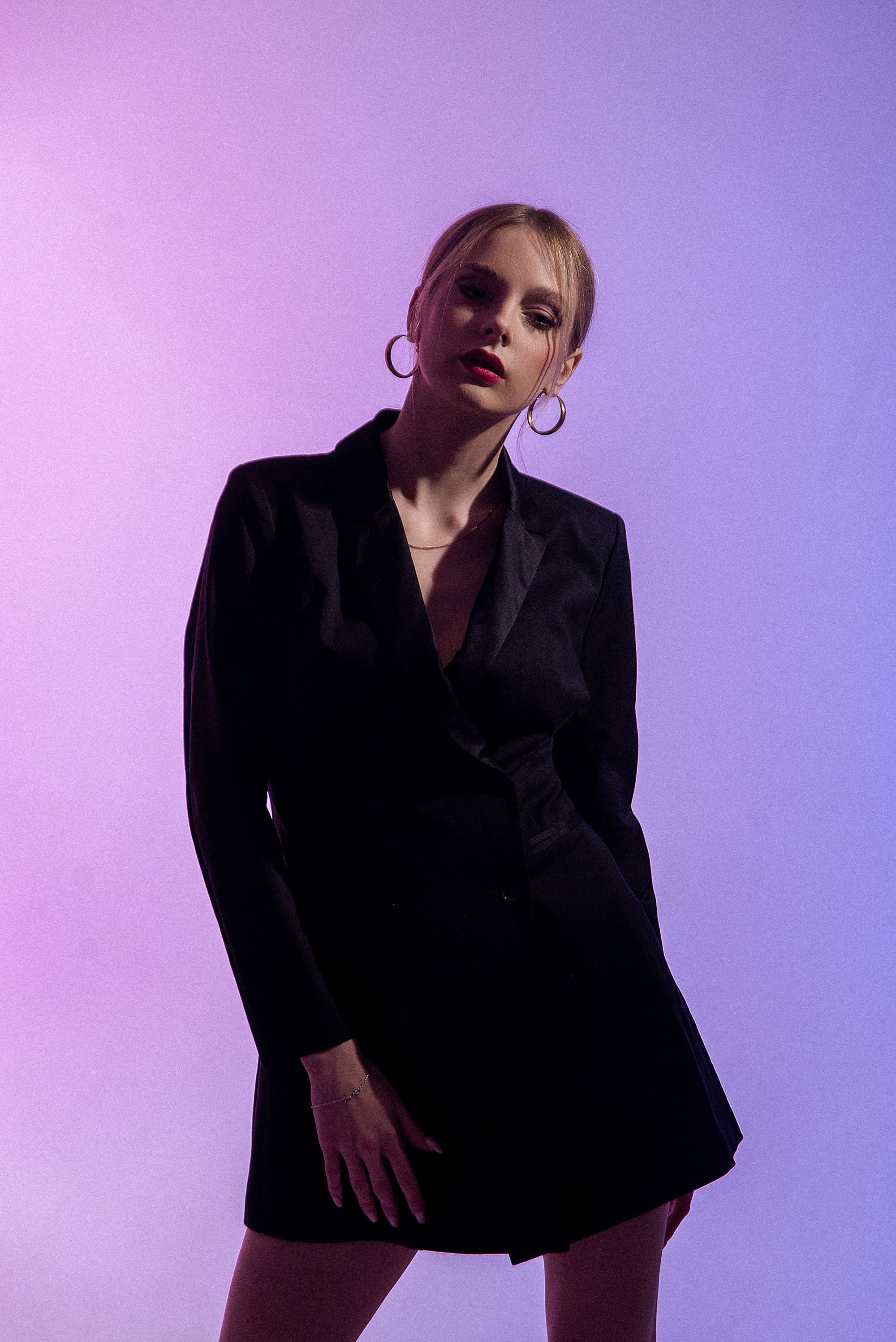 Бэкстейдж со съёмки в студии в Туле. Предметный и портретный фотограф в Туле. Юлия Даниленко