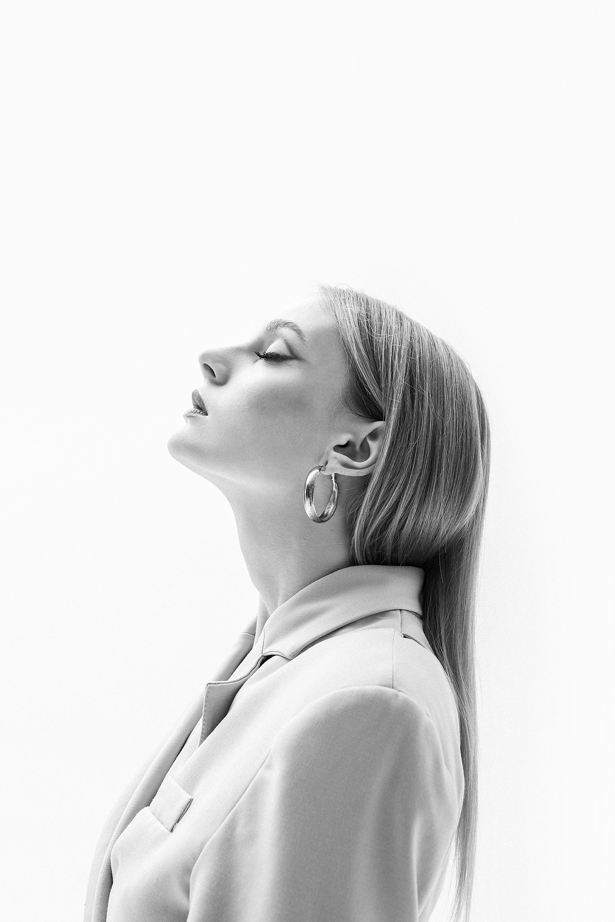 Бэкстейдж со съёмки в студии в Туле. Предметный и портретный фотограф в Туле. Юлия Даниленко