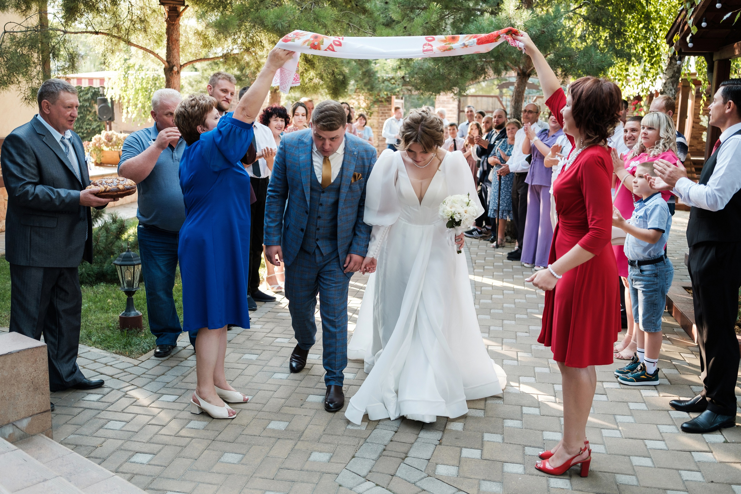 Виктор и Анна. Свадебный фотограф | репортаж | праздники | крещение