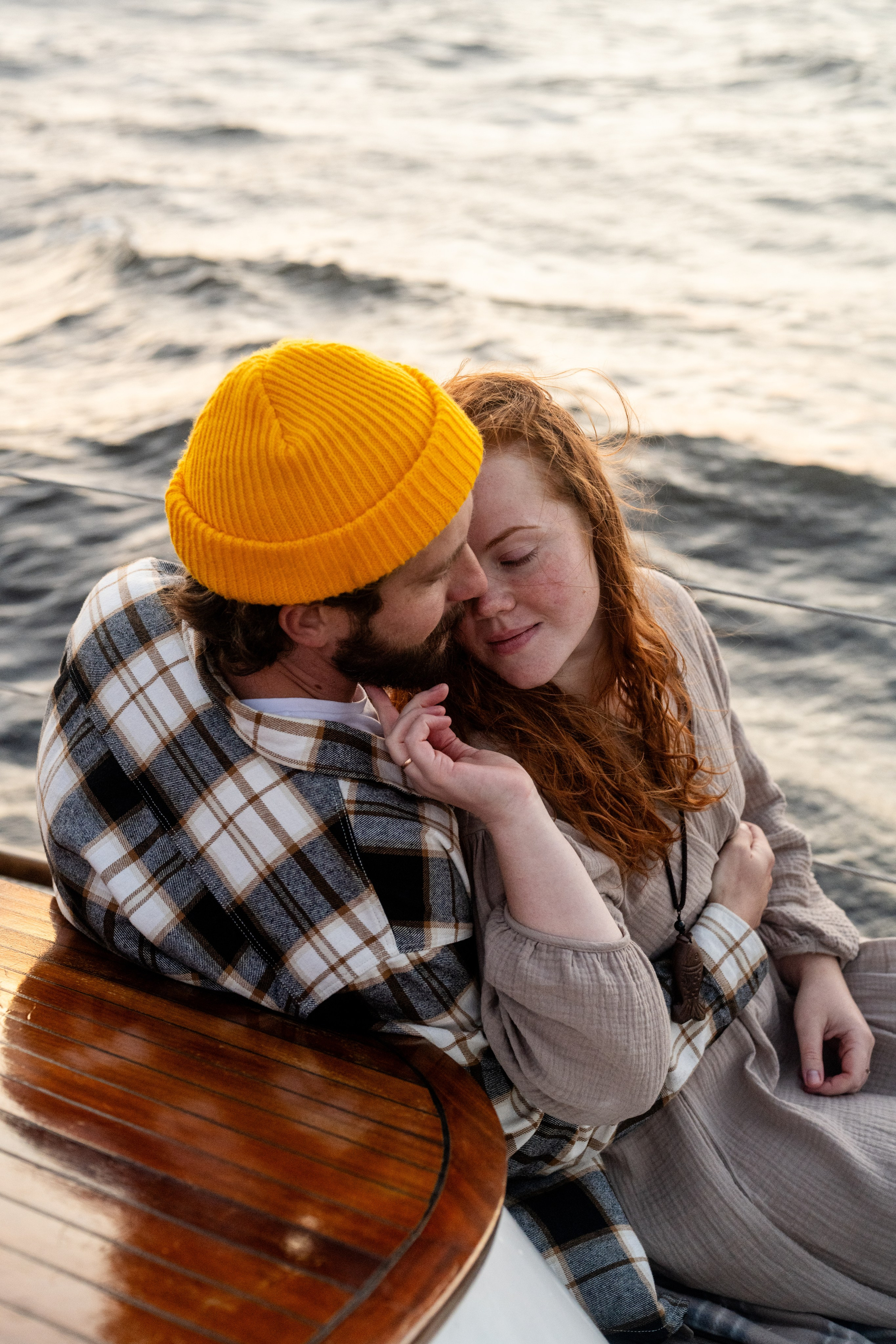 Даниил и Виктория. Яхта. Свадебный и семейный фотограф в СПб Валерия Фомичева