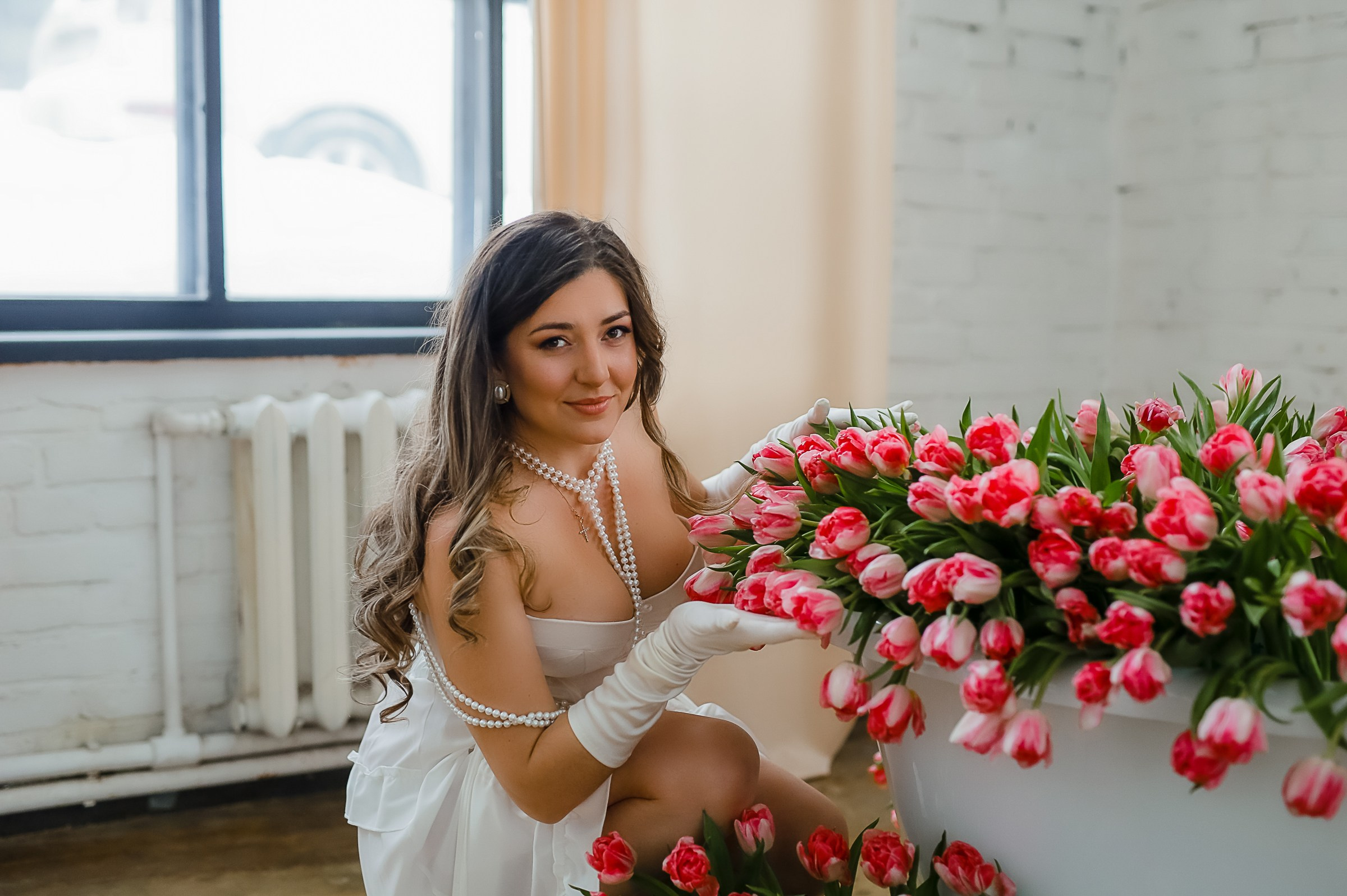 Лолита, весенняя фотосессия с тюльпанами. Фотограф в Москве Ольга Колесникова