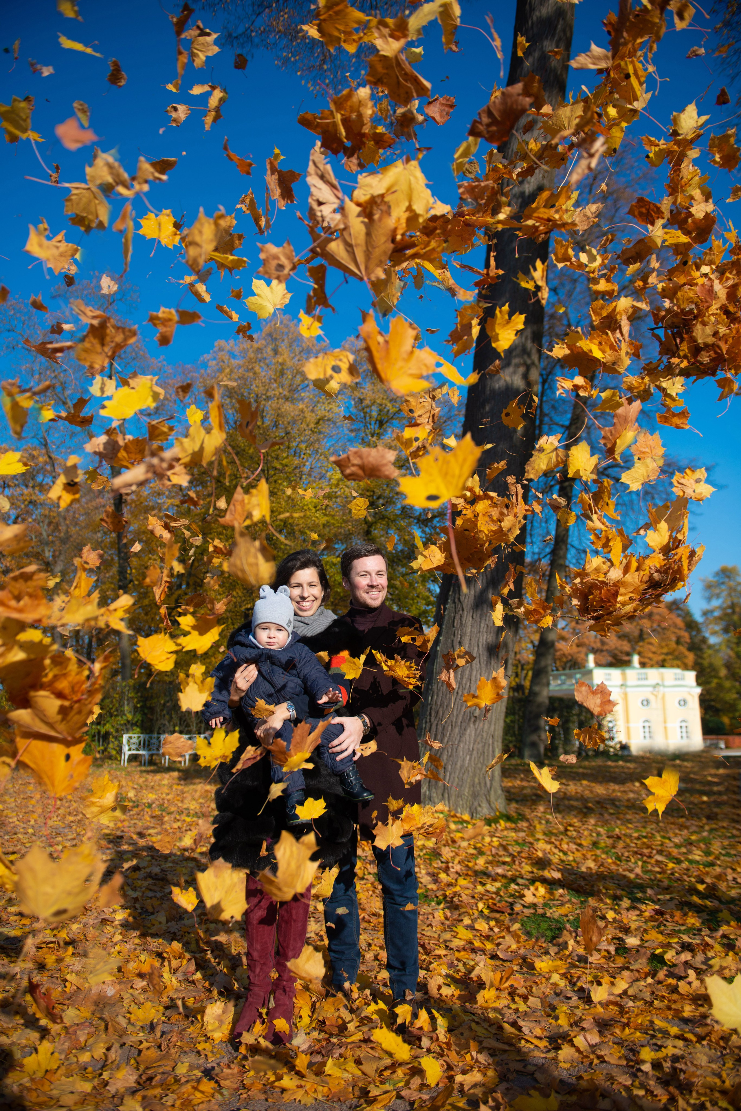 Егор, Валерия и Андрей осенняя прогулка. Портретный, семейный и свадебный фотограф в Санкт-Петербурге и в Пушкине Ширяев Денис