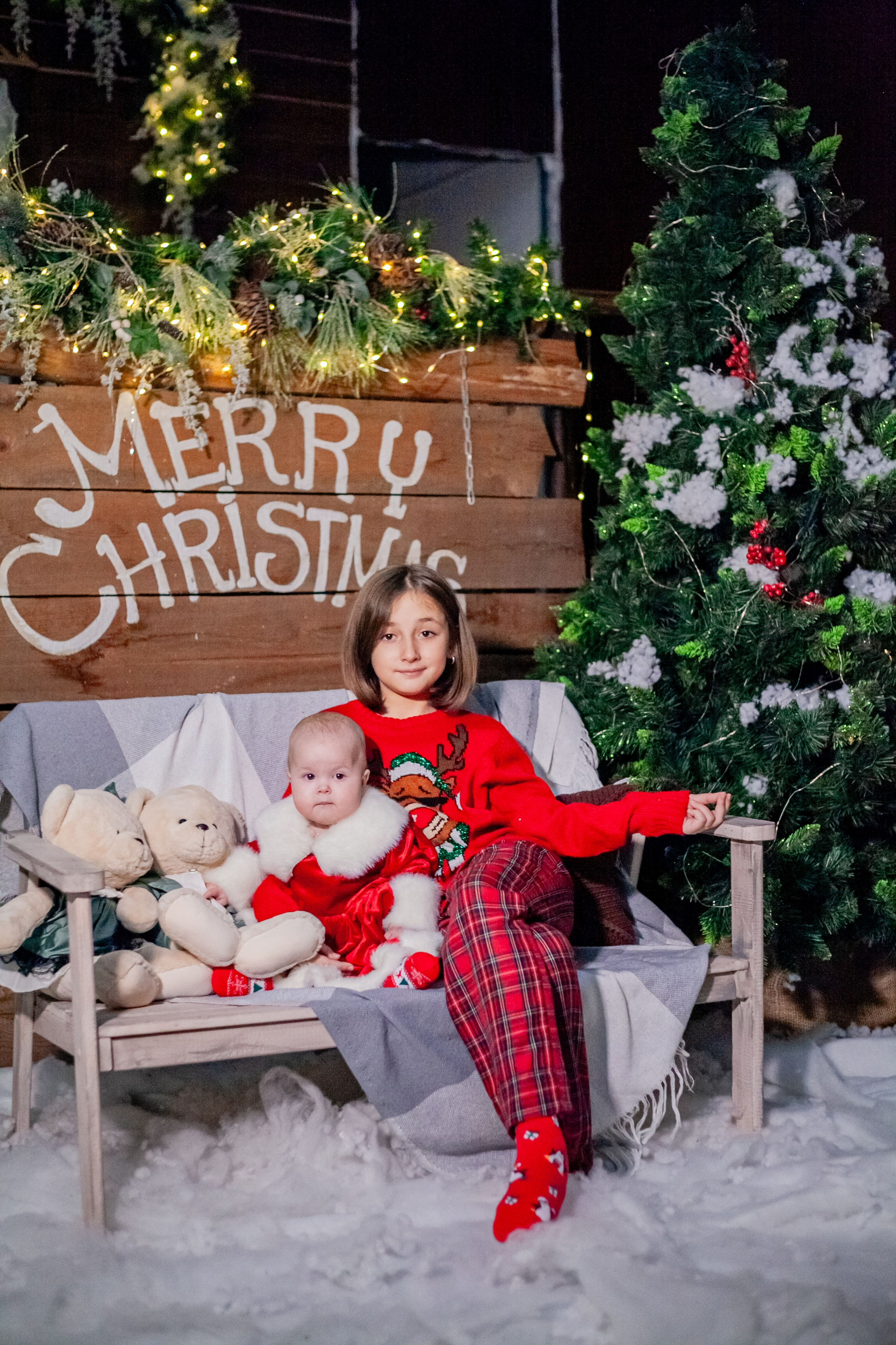 Ульяна и ее семья новый год 2024. Свадебный и семейный фотограф в Армавире