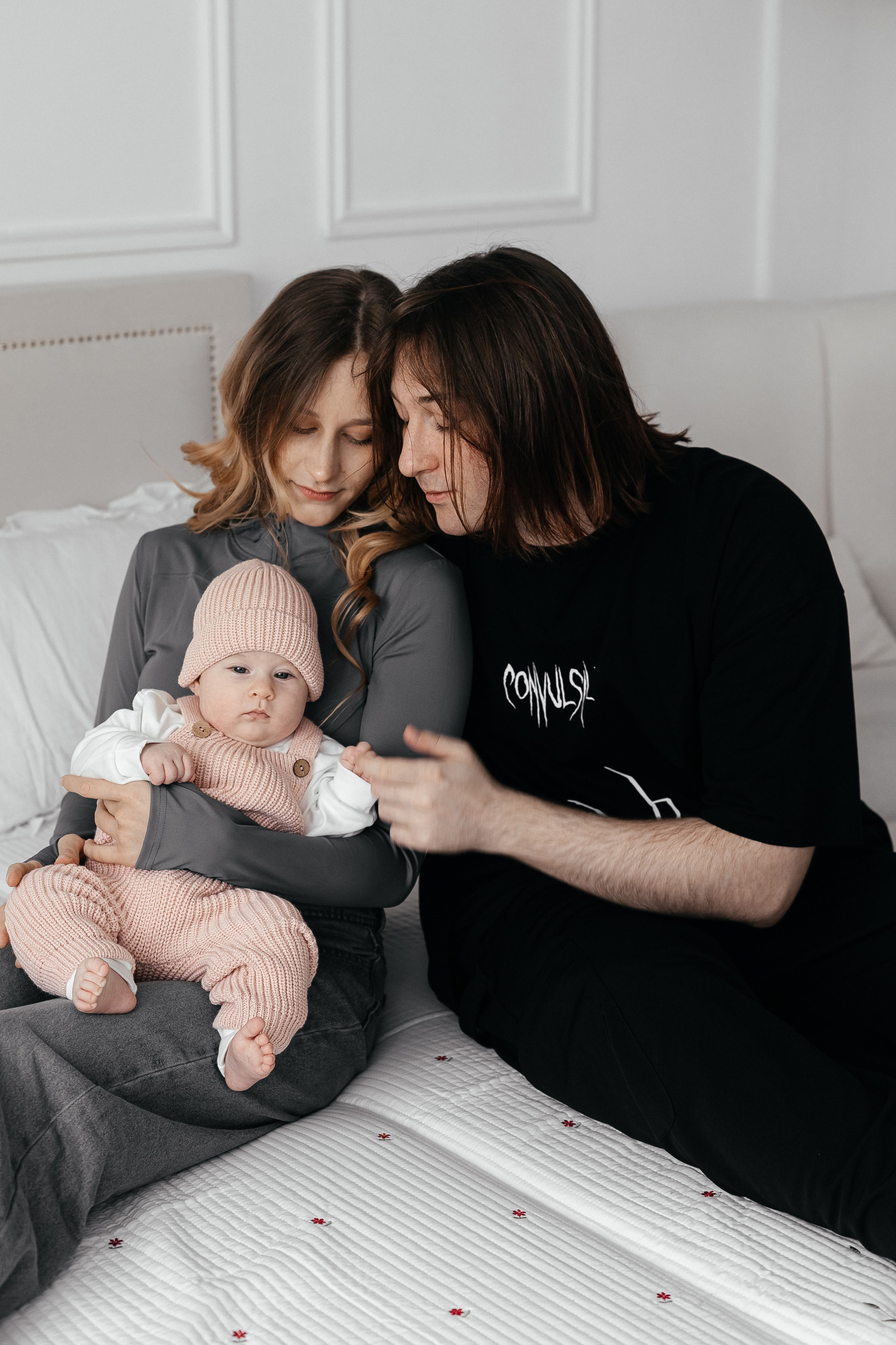 Зоя, Дима и Вика. Главная