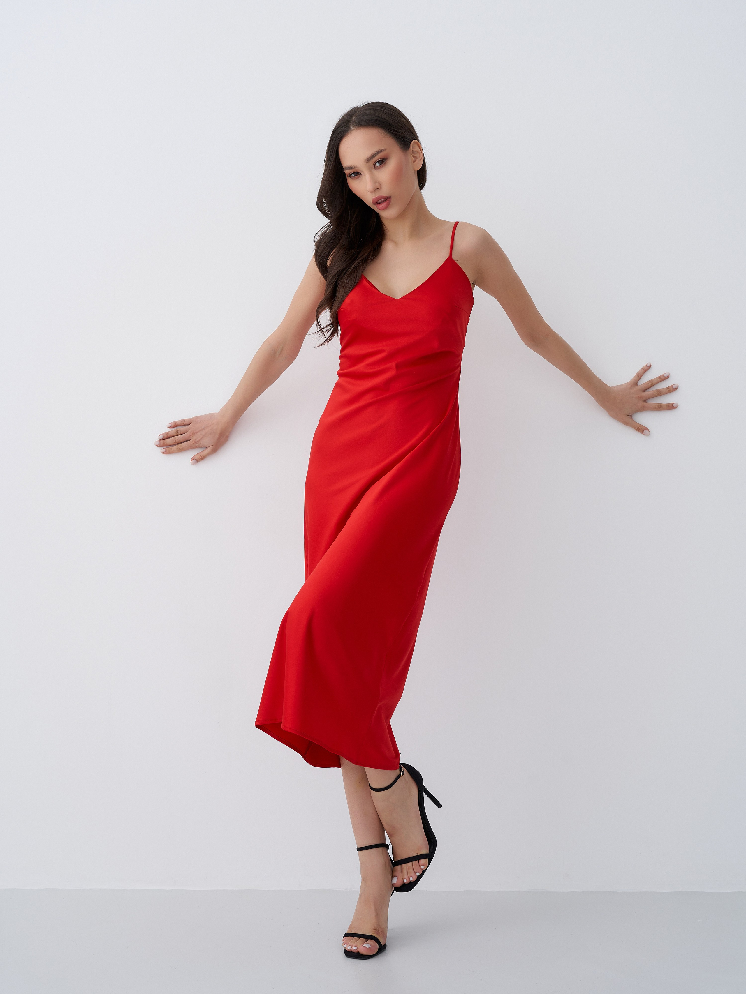 Анастасия З. Контент для маркетплейсов и соцсетей. Фото и видео съемка