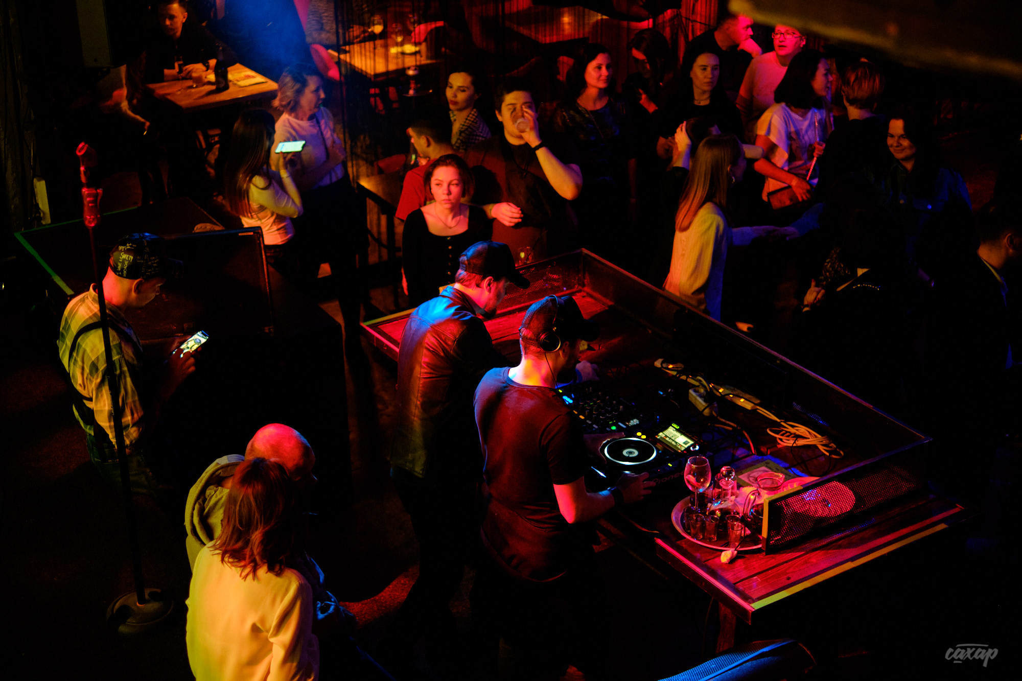 Митя Фомин ex. Hi-Fi. Профессиональный фотограф в Екатеринбурге Юра Сахар