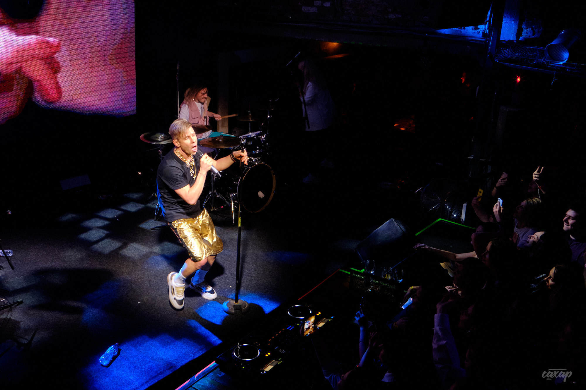 Митя Фомин ex. Hi-Fi. Профессиональный фотограф в Екатеринбурге Юра Сахар