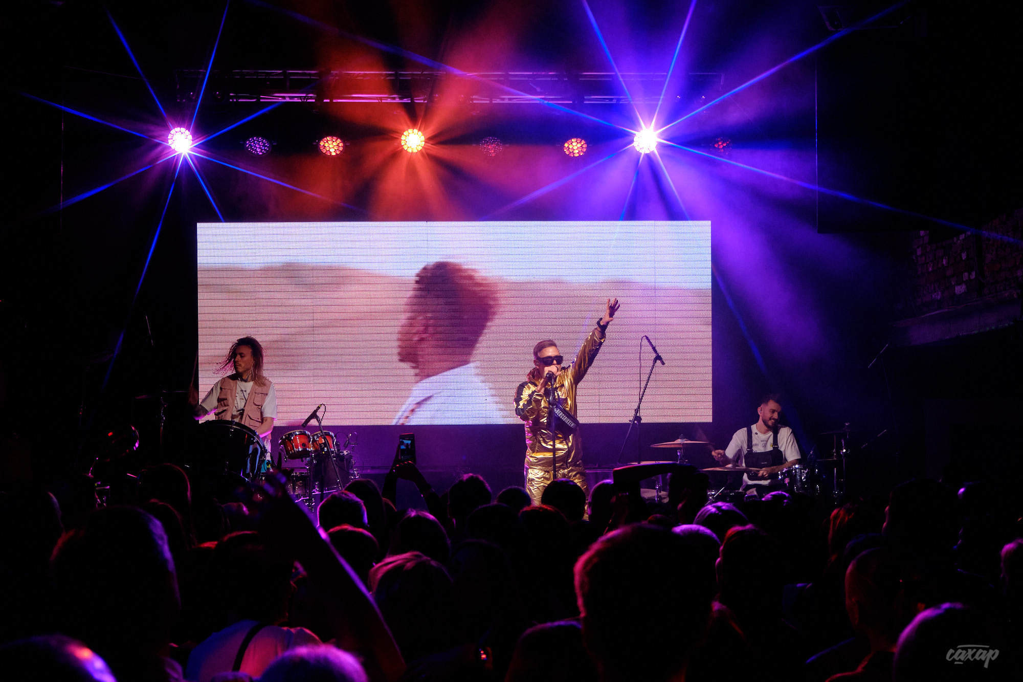 Митя Фомин ex. Hi-Fi. Профессиональный фотограф в Екатеринбурге Юра Сахар