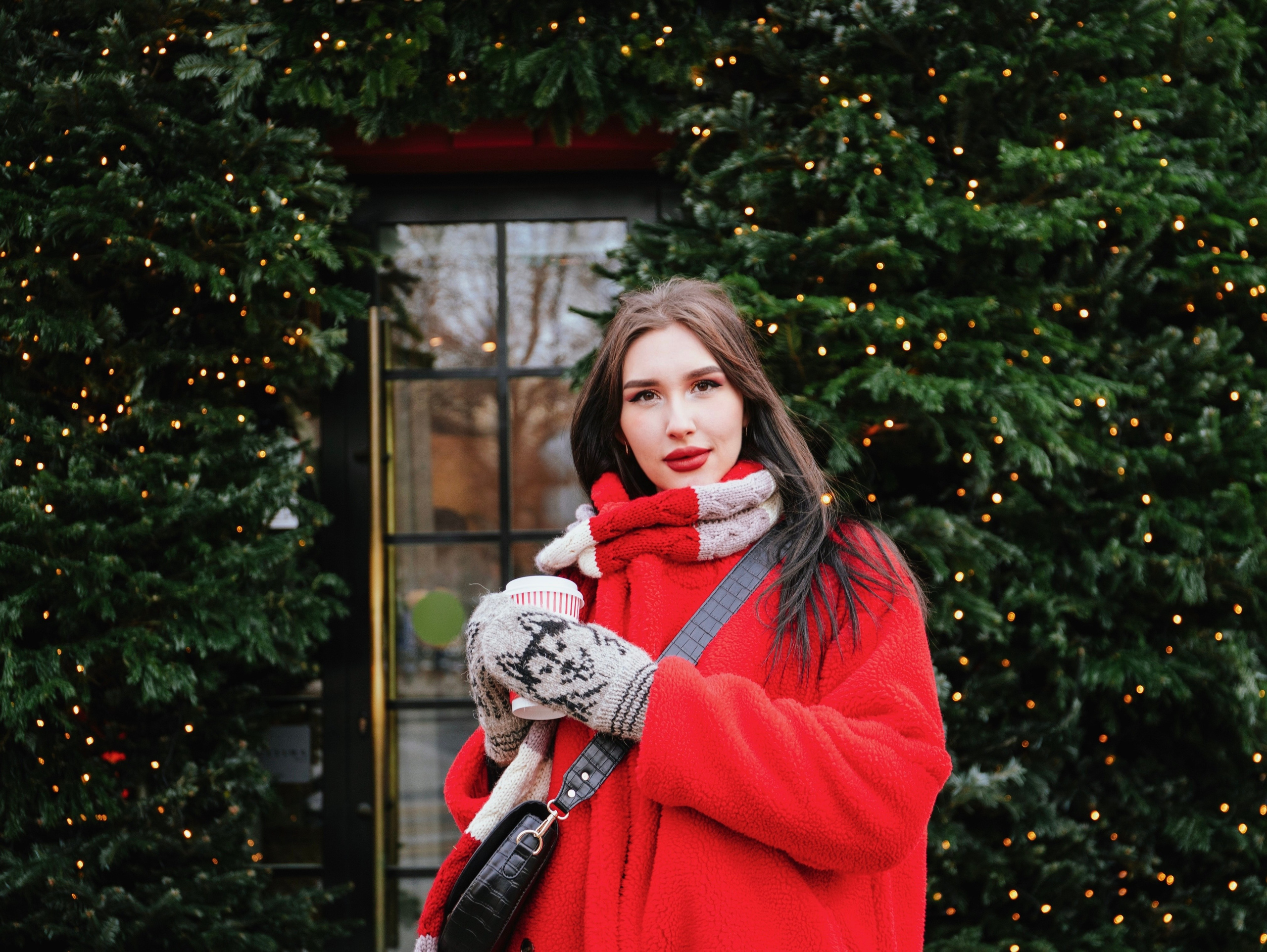 Фотопрогулка на Патриарших. Свадебный и семейный фотограф в Москве Мила Широких