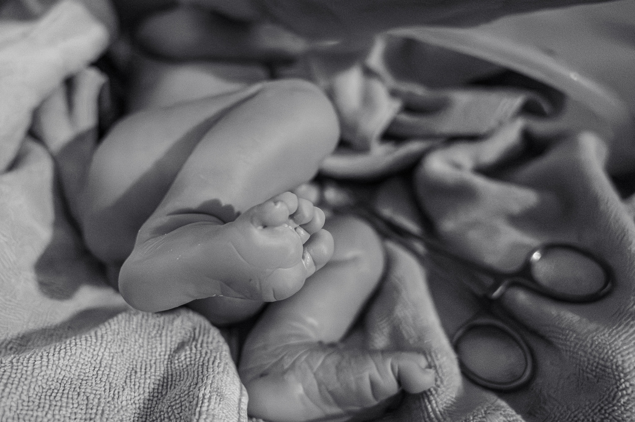 Михаил и Иван родились. Фотограф на роды СПБ Юлия Герасимова