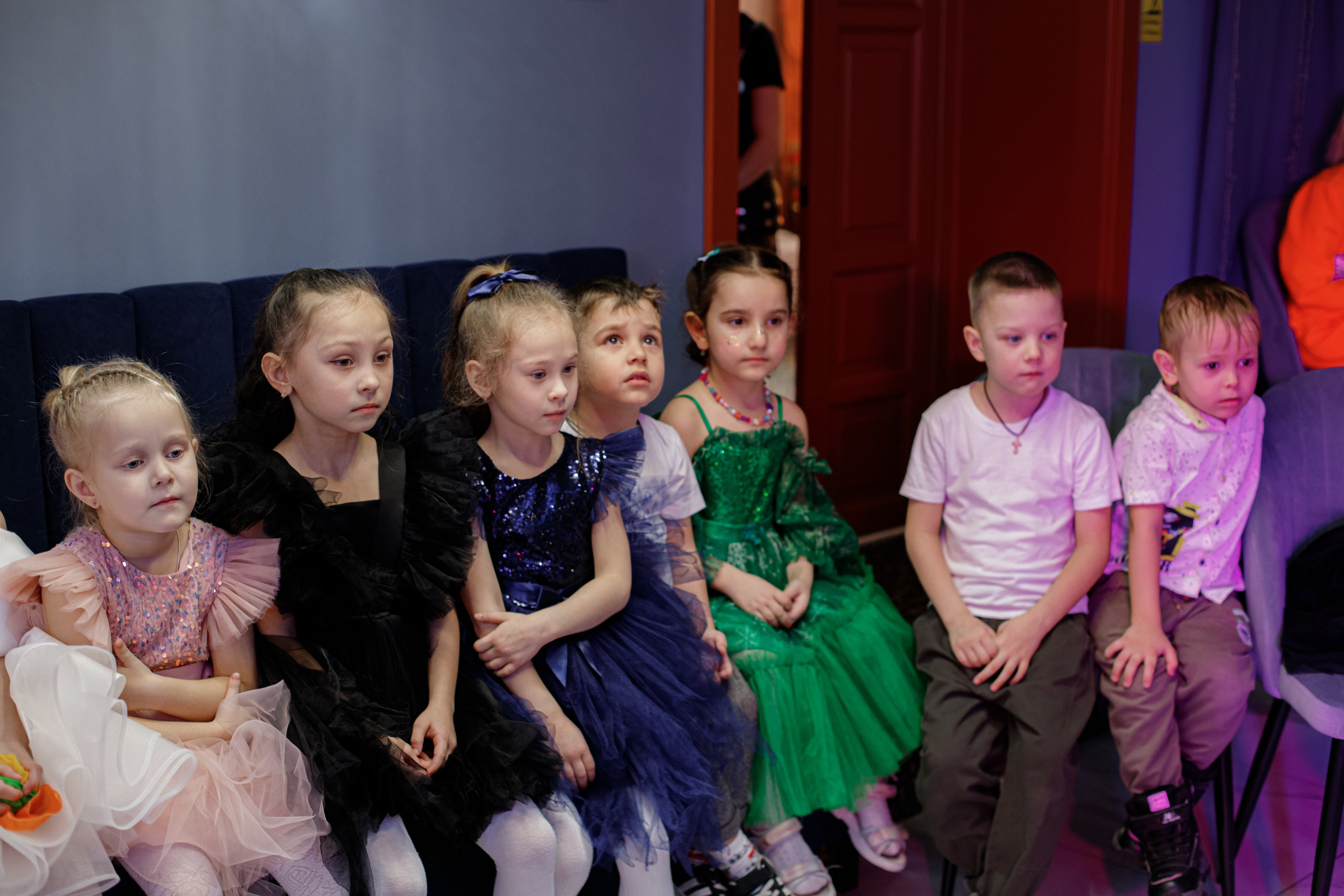 ASIA'S BIRTHDAY PARTY. Photokarish