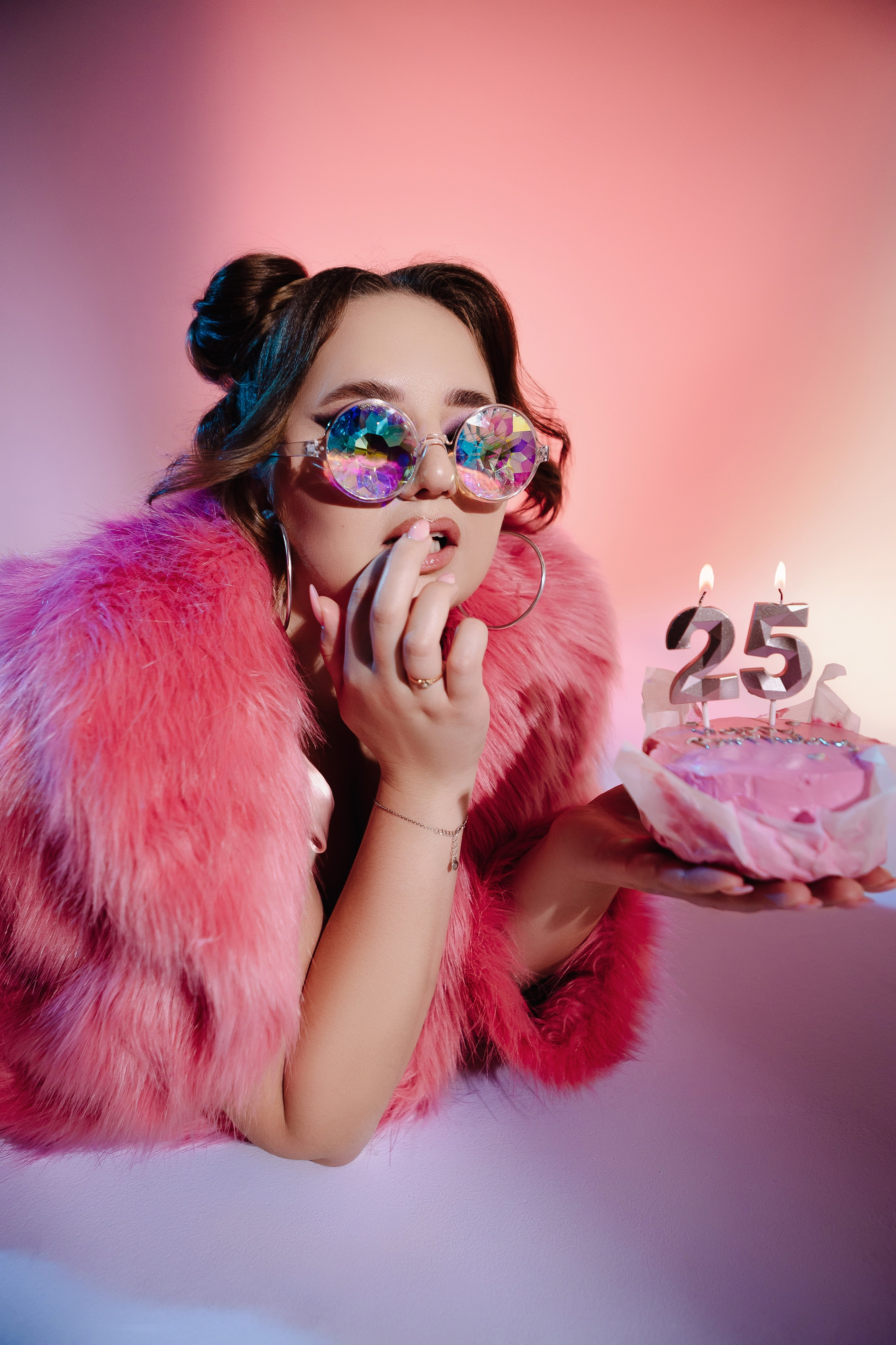 Яркая бёздей Лиза. Фотограф Кольчугино/Владимир/Москва Елизавета Иода