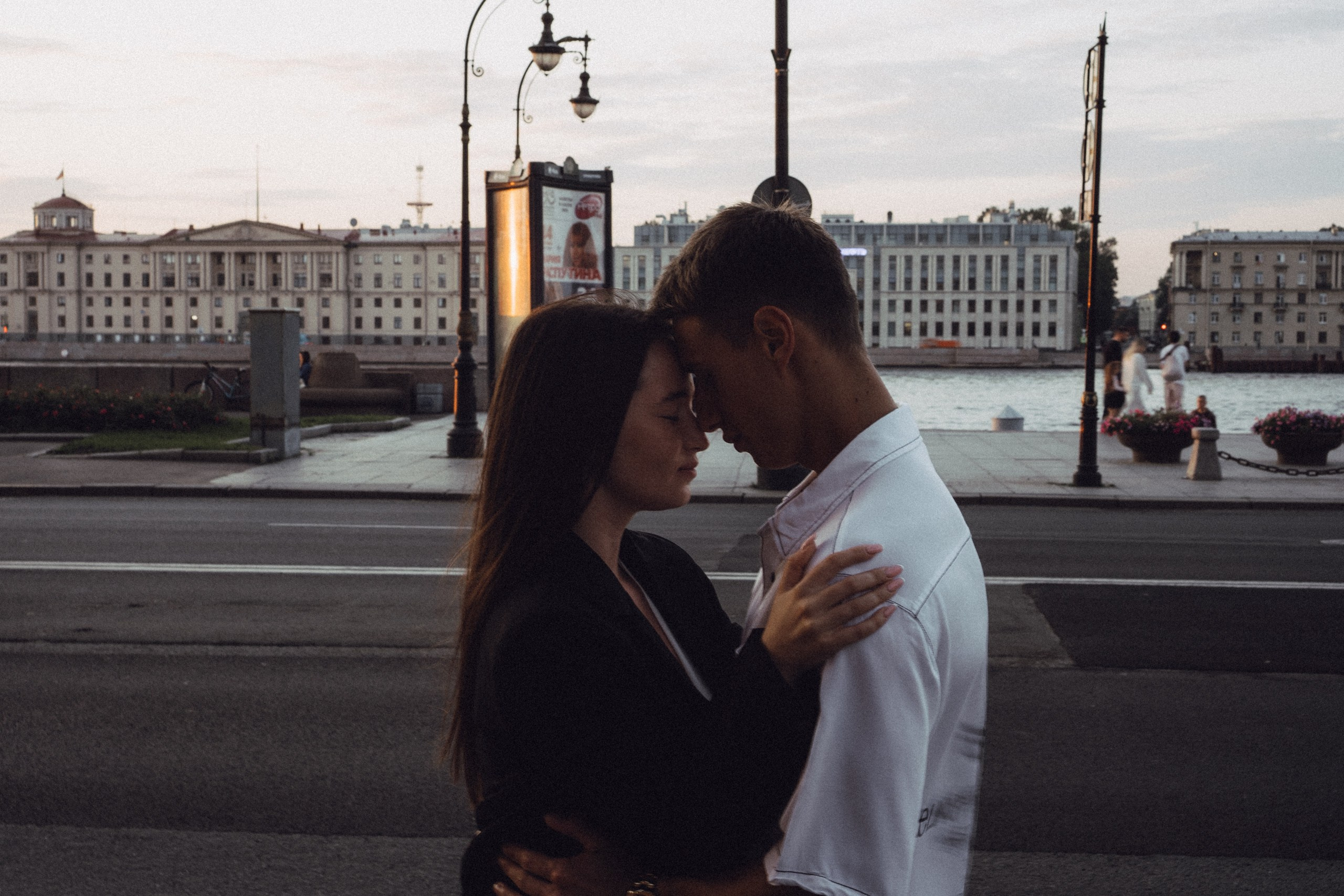 Городская прогулка влюбленных. Профессиональный фотограф, Санкт-Петербург — Виктория Богомолова