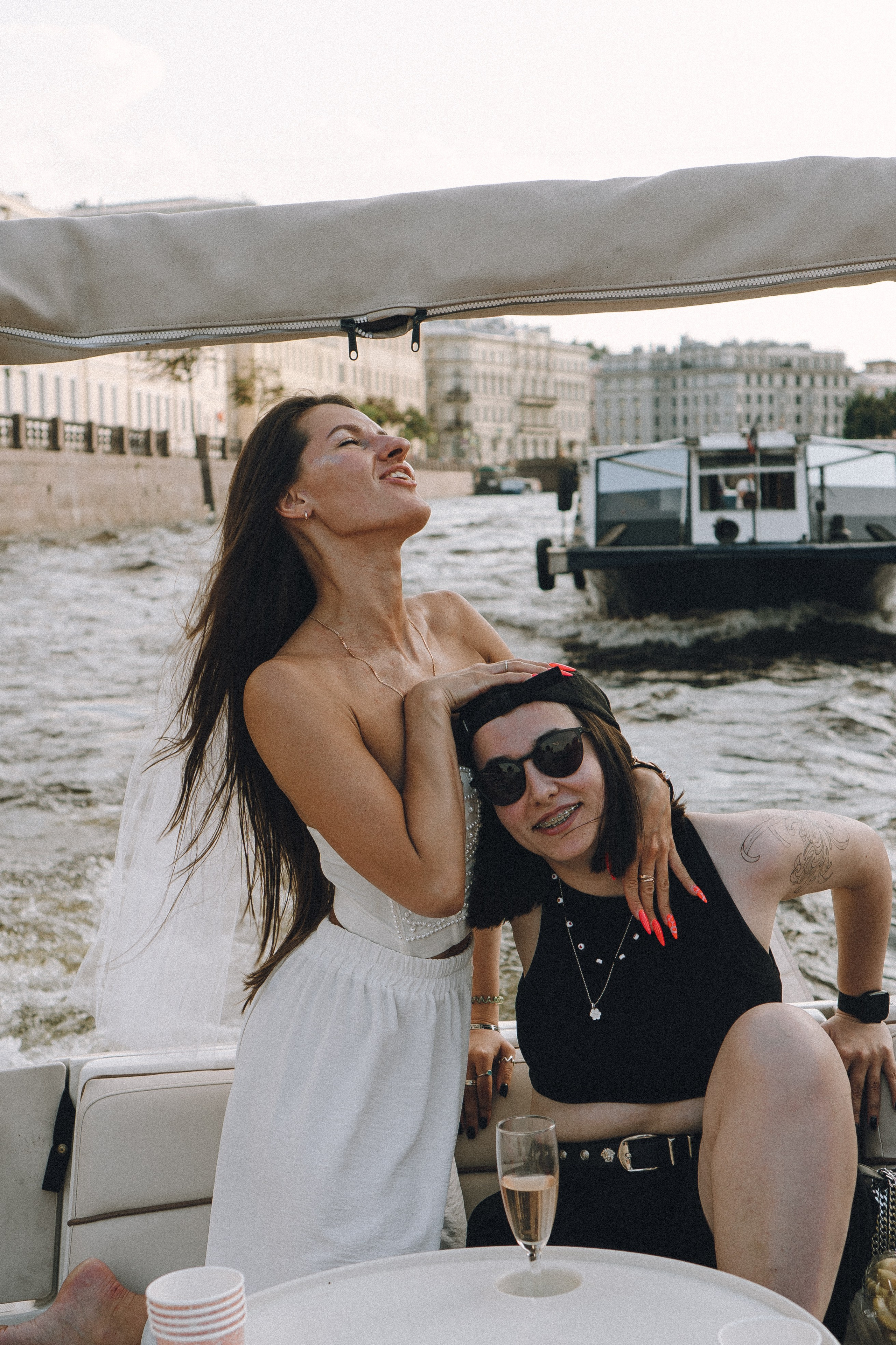 ДЕВИЧНИК НА КАТЕРЕ. Профессиональный фотограф, Санкт-Петербург — Виктория Богомолова