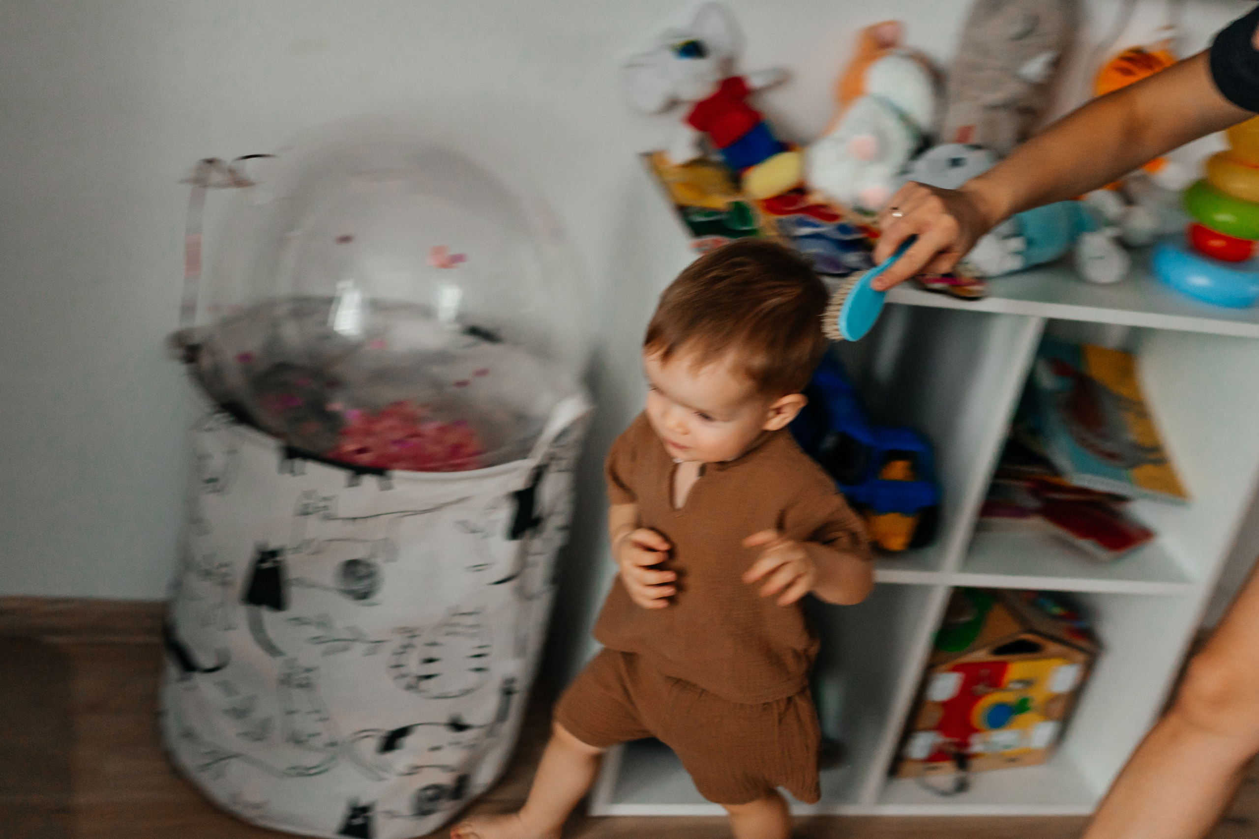 Украшаем ёлочку. Малыш Костя. Семейный фотограф в Москве Ирина Жур