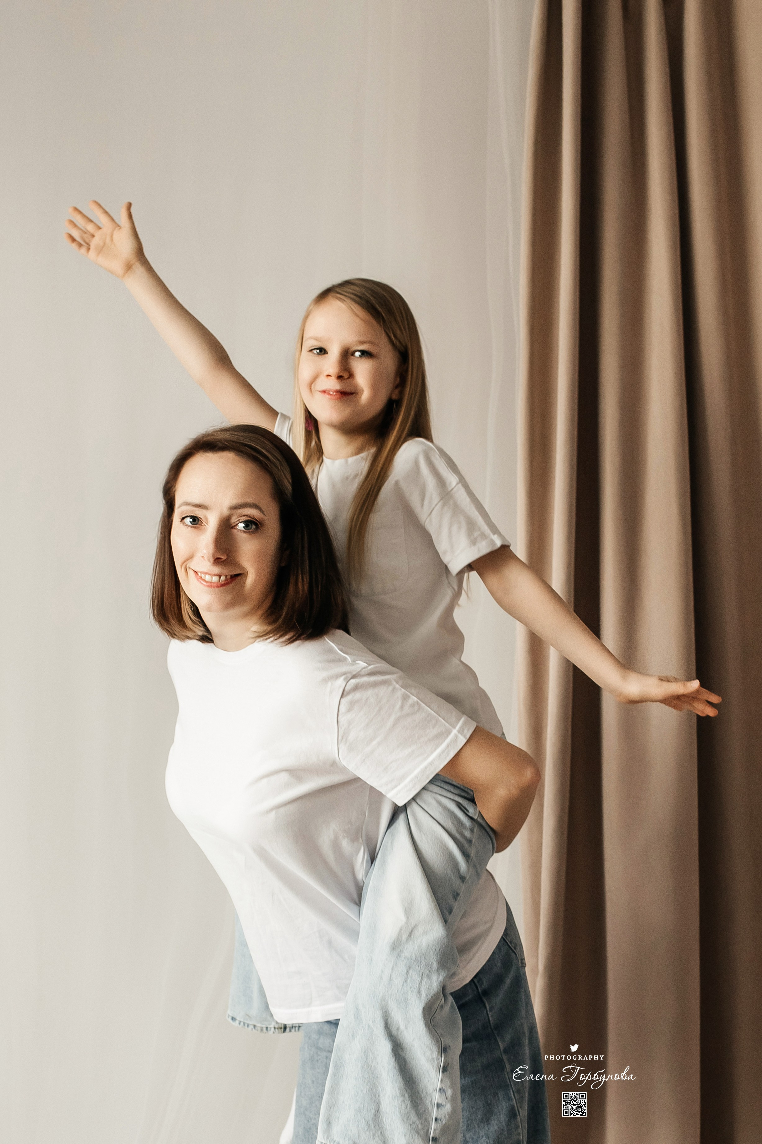 Семья Галины. Моя студия. Март 2025. Фотограф Пермь. Свадьбы. Семья и дети, школа, д. сад. Фотокниги