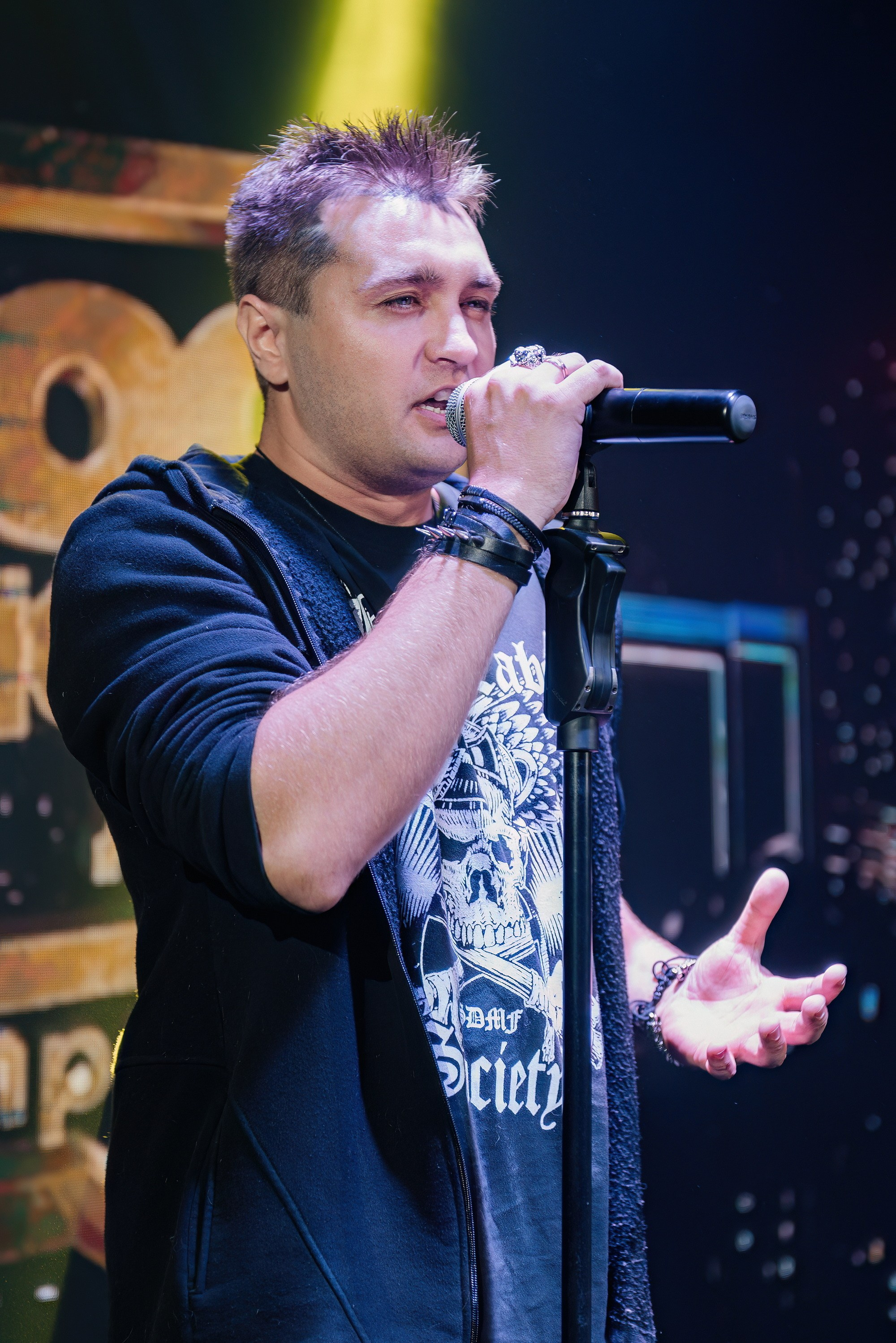 Караоке-проект «Голос большого города». Свадебный и репортажный фотограф Никита Сницарев в Барнауле