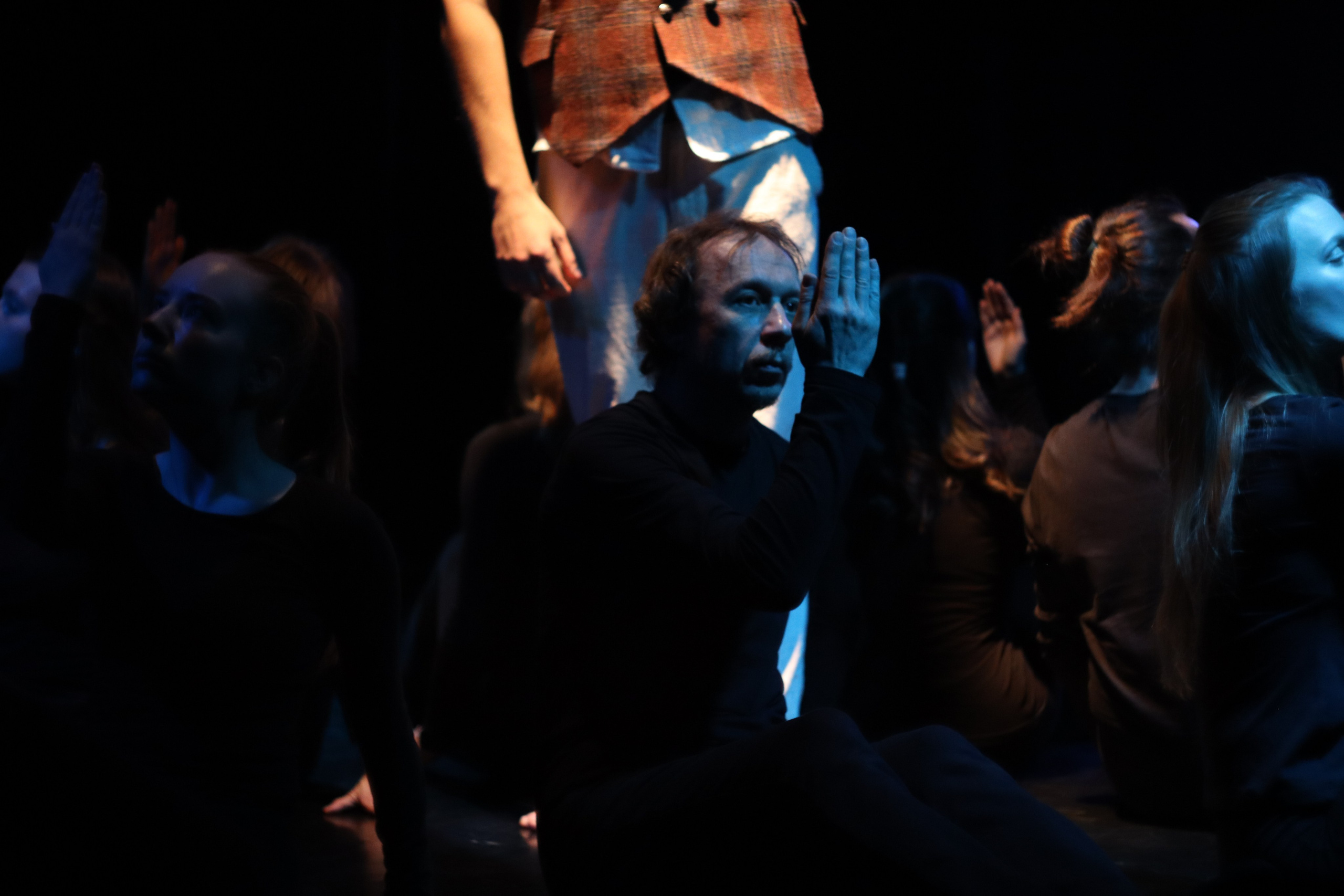 «Письма живого усопшего» / театр «НАШ». Уральское создание