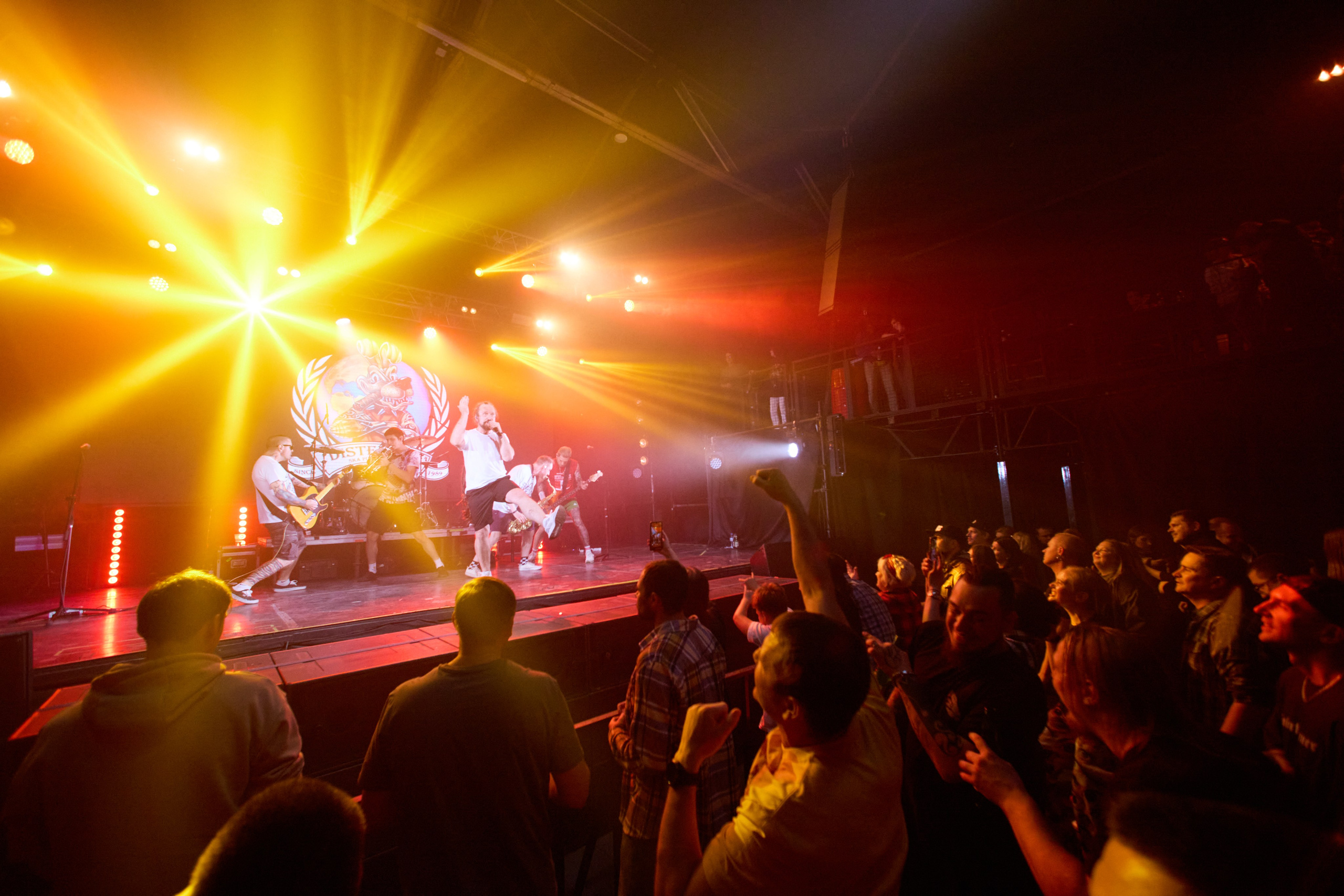 МУЗЫКА. Спортивный и репортажный фотограф в Екатеринбурге Артём Арафаилов