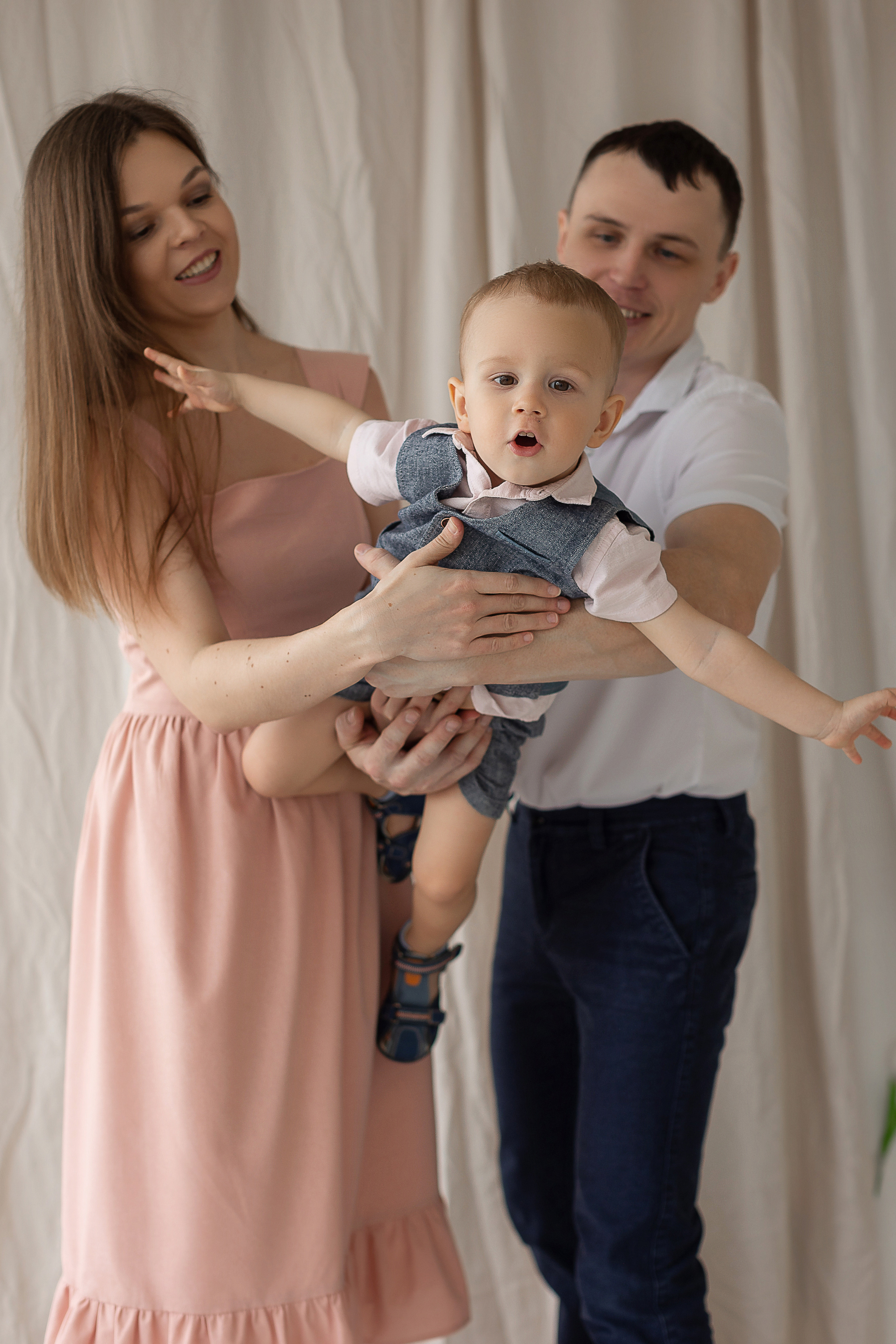 Семейная фотосессия Оксана. Свадебный и семейный фотограф в Казани Роза Трифонова