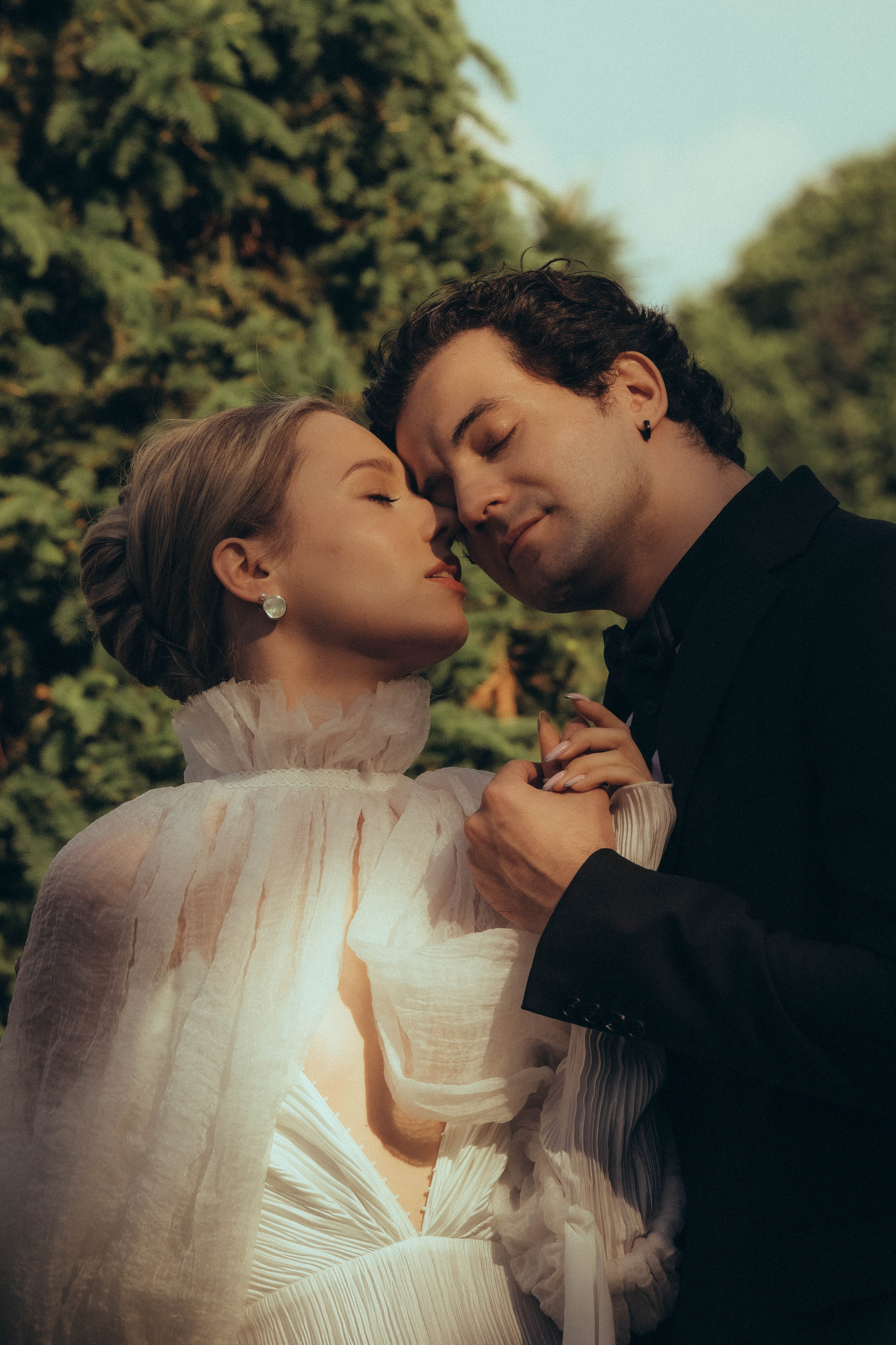 СВАДЕБНАЯ СЬЕМКА В ПАРКЕ ОРАНИЕНБАУМ. Профессиональный фотограф, Санкт-Петербург — Виктория Богомолова