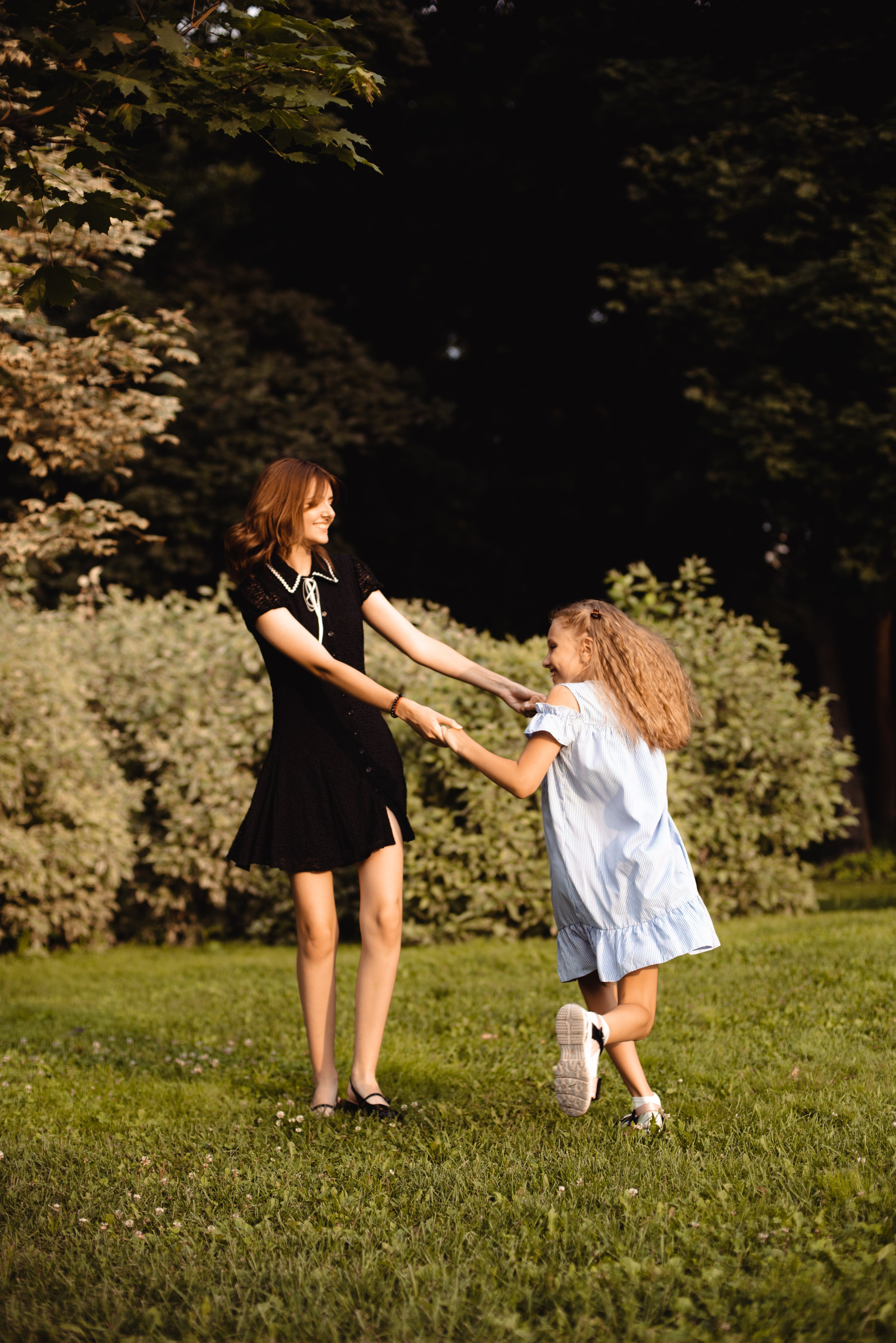 Андрей, Екатерина, Яна и Кира