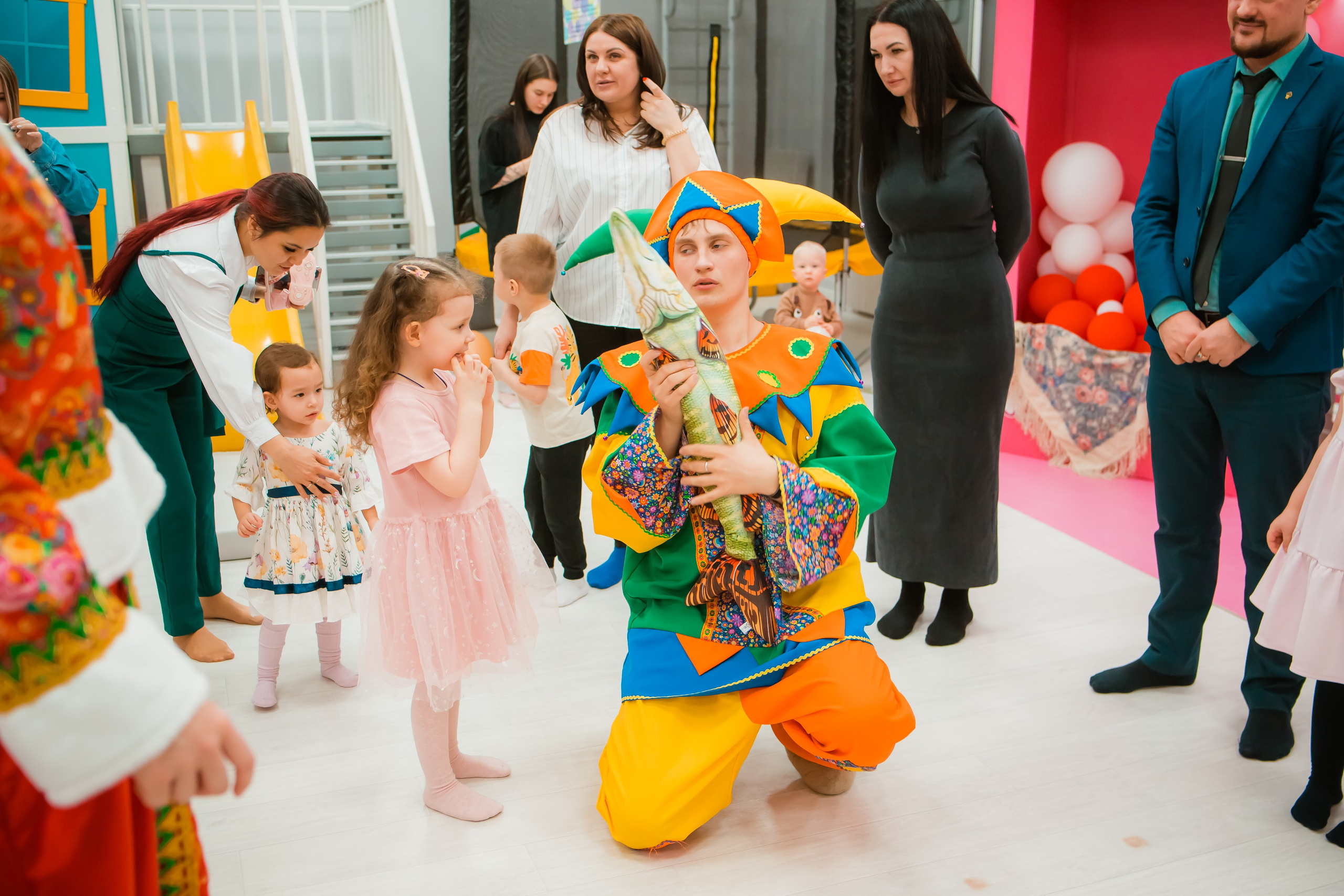 Масленица в ДОММИ. Репортажный фотограф Василий Сазонов в Нижневартовске