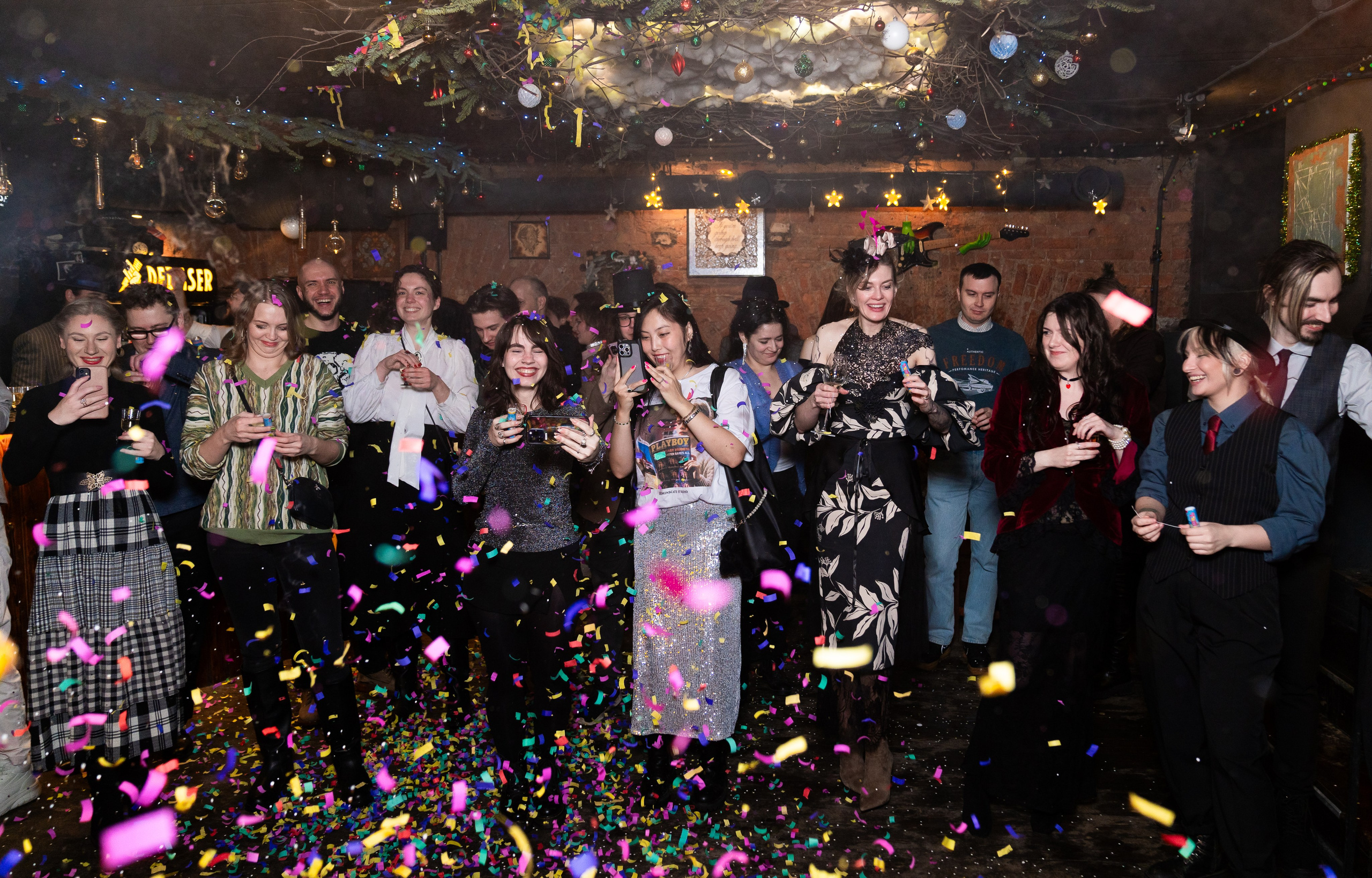 Новогодняя ночь в Санкт-Петербурге, Новый 2026 год в баре Дебошир Санкт-Петербург, Новый год, новогодняя ночь в баре Debaser 2026, Новый год в Санкт-Петербурге 