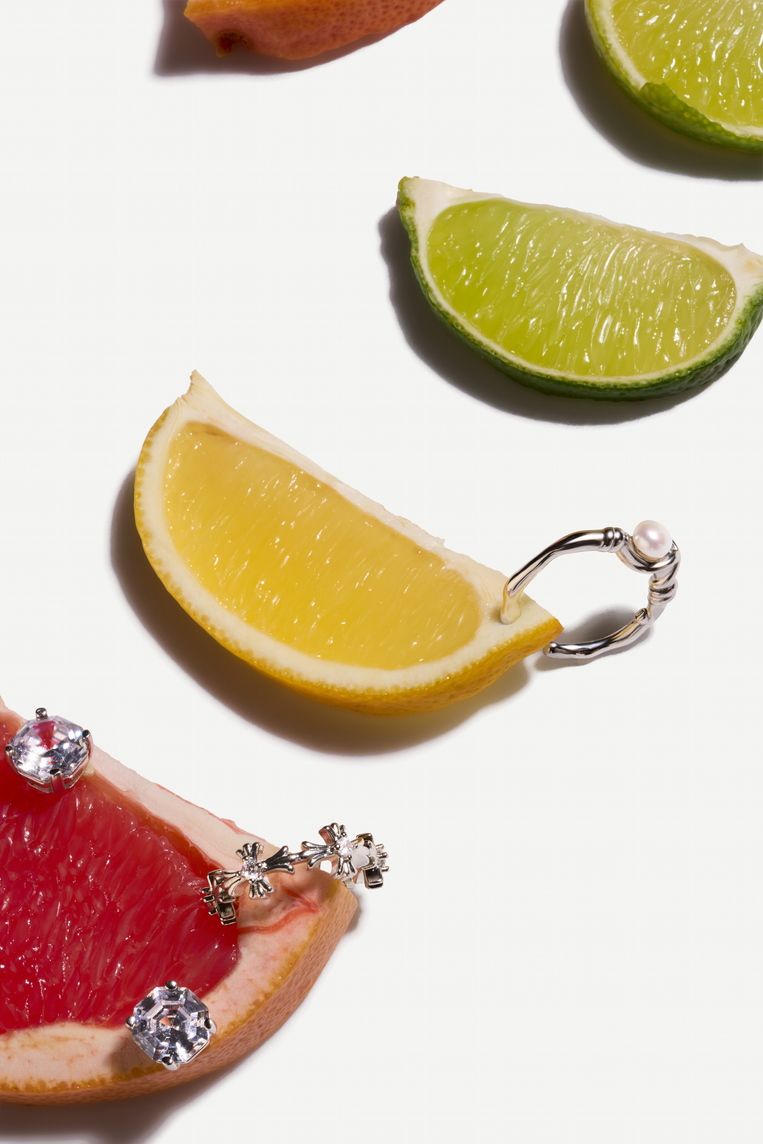 Jewelry. Retouching service