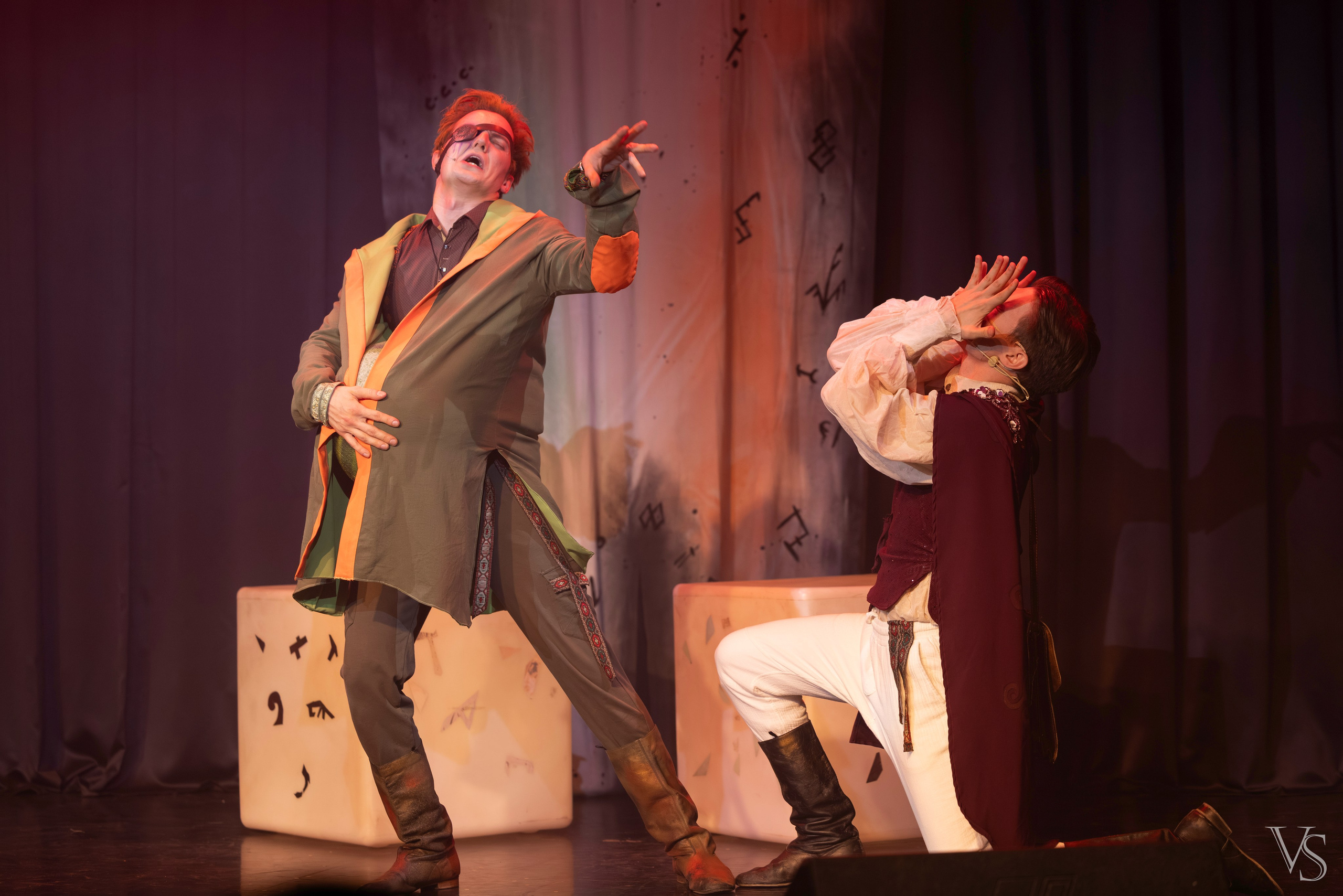 Книга стихий 25.01. Фотограф Виктор Степанов