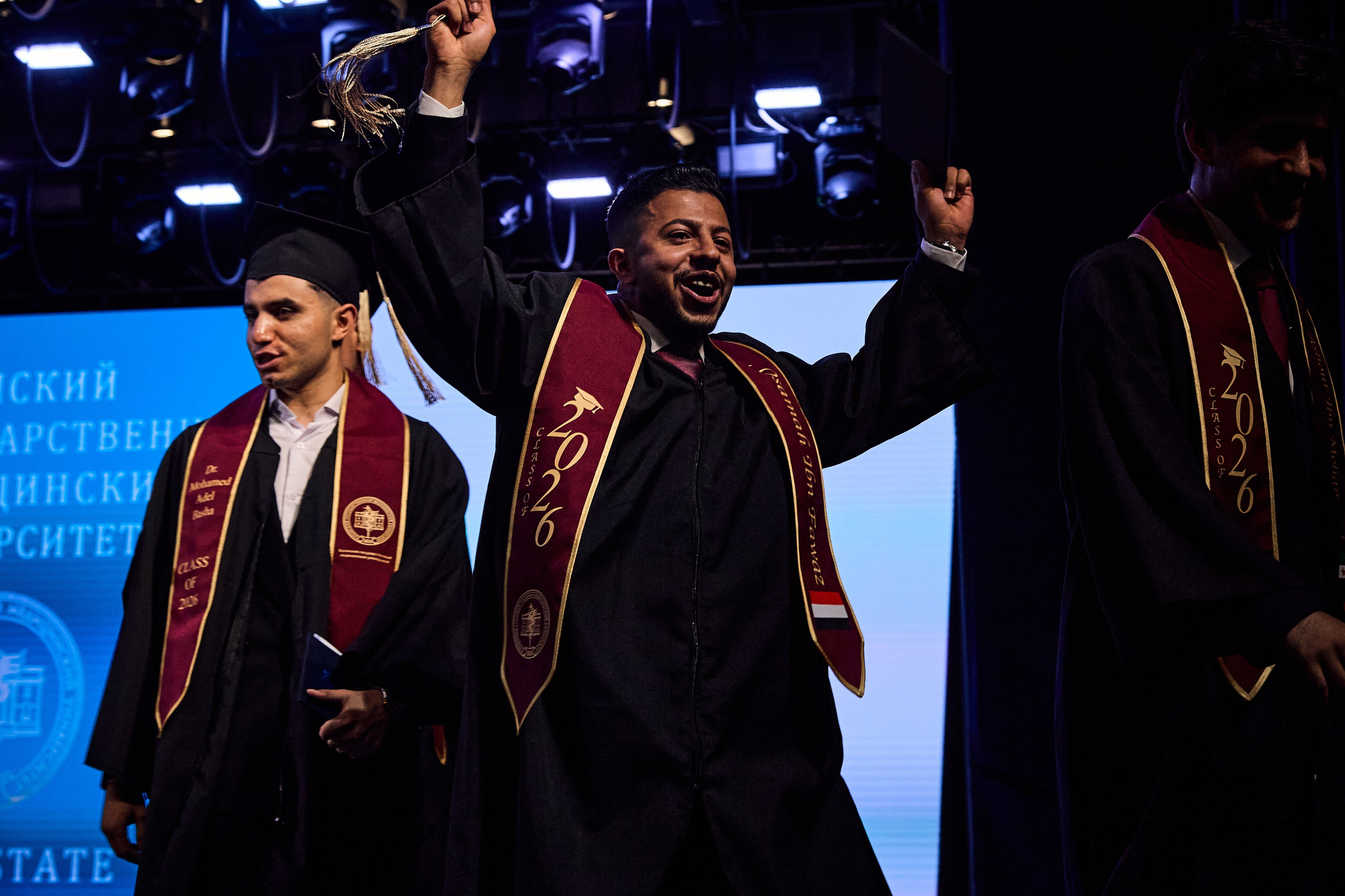 Выпускной КГМУ / Graduation 2026. Репортажный и портретный фотограф Казань / Горячих Полина