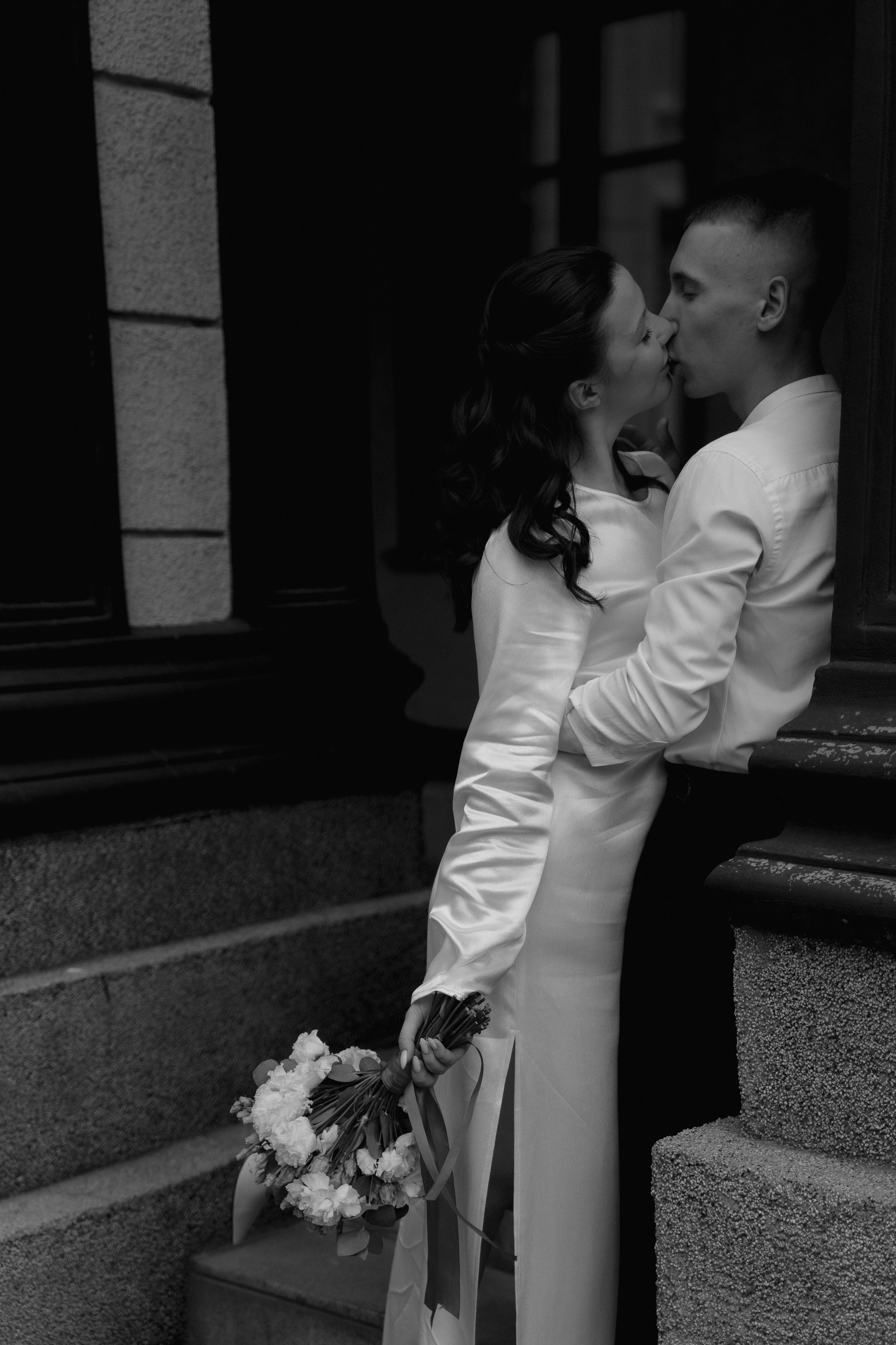 Никита и Аня в городе. Семейный, портретный фотограф Новосибирск. Оля Адова