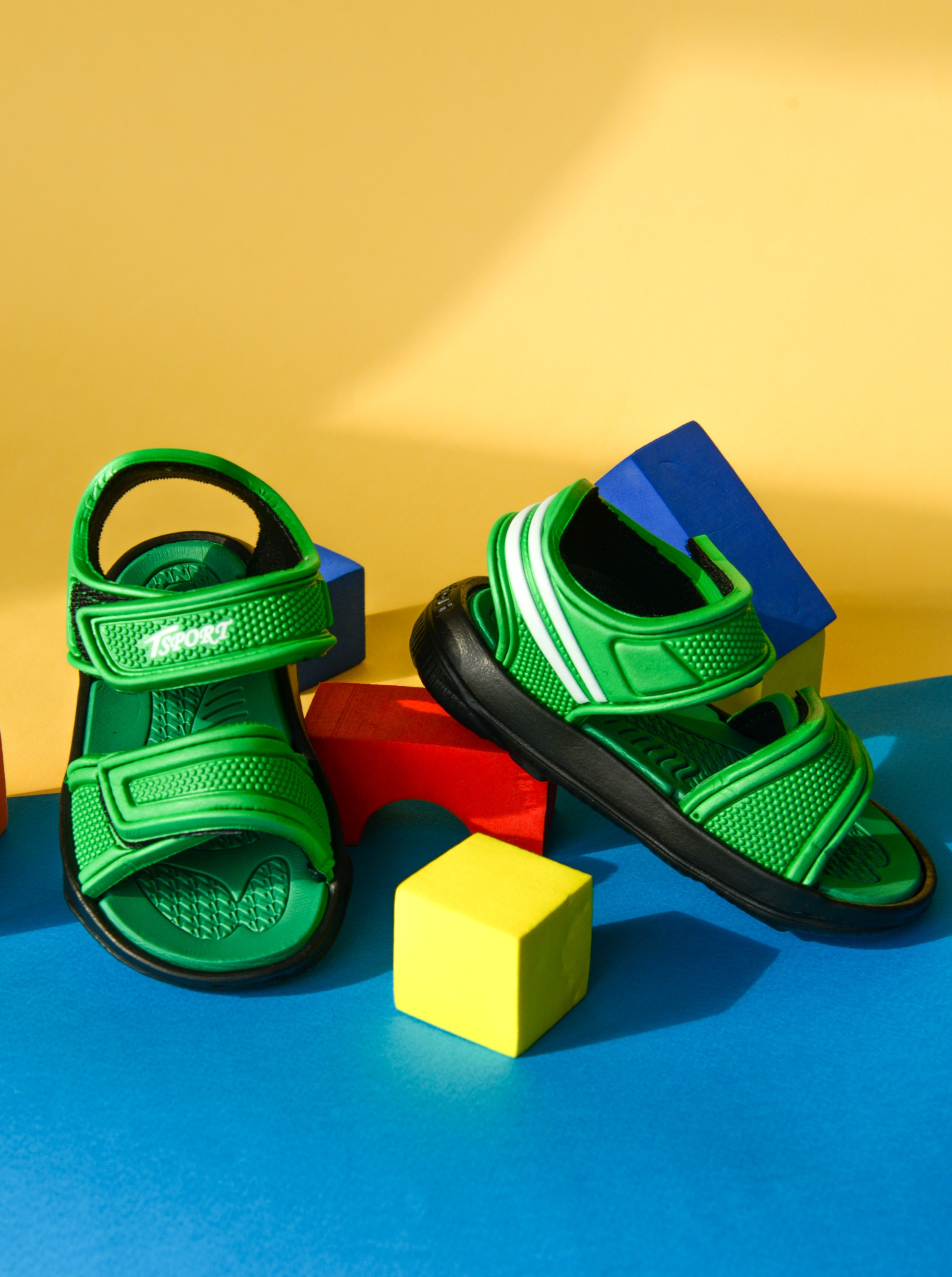 Съемка обуви для маркетплейс. Фотосъемка для маркетплейс в Краснодаре