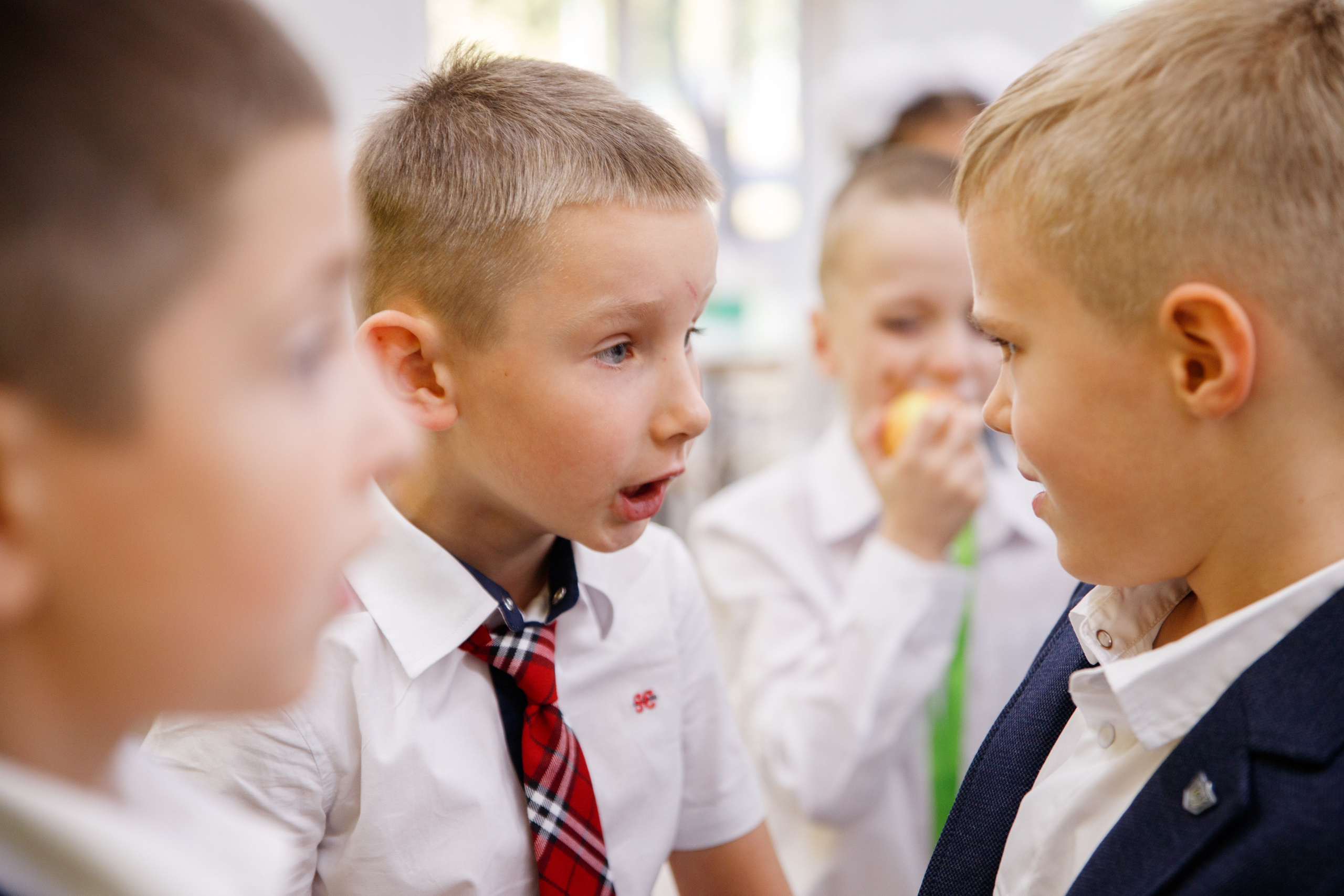 Репортажная съемка первого сентября для первоклассников. Семейный и школьный фотограф в Москве Анна Ткач