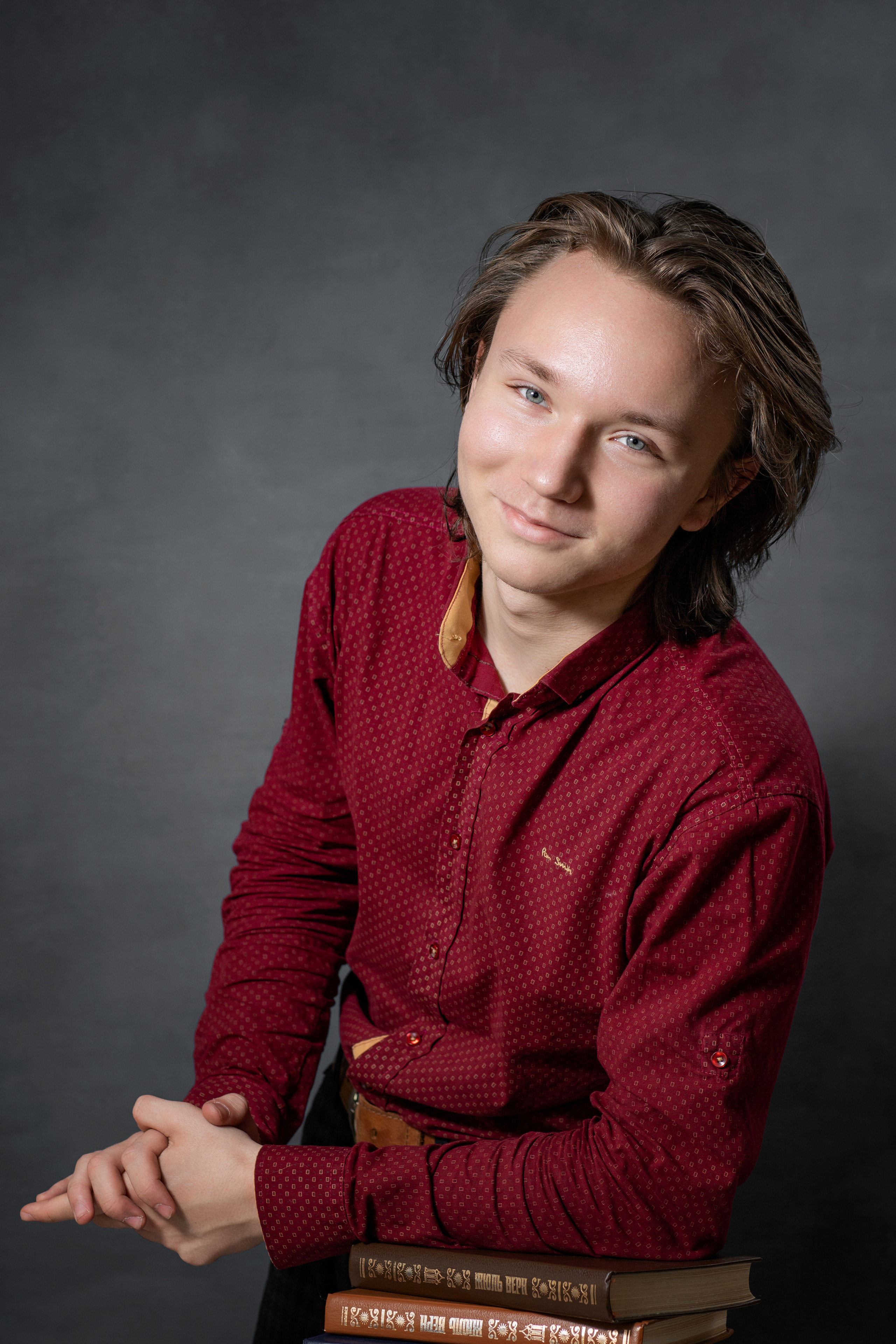 Портшкол. Современные выпускные альбомы для 9-11х классов заказать в Хабаровске