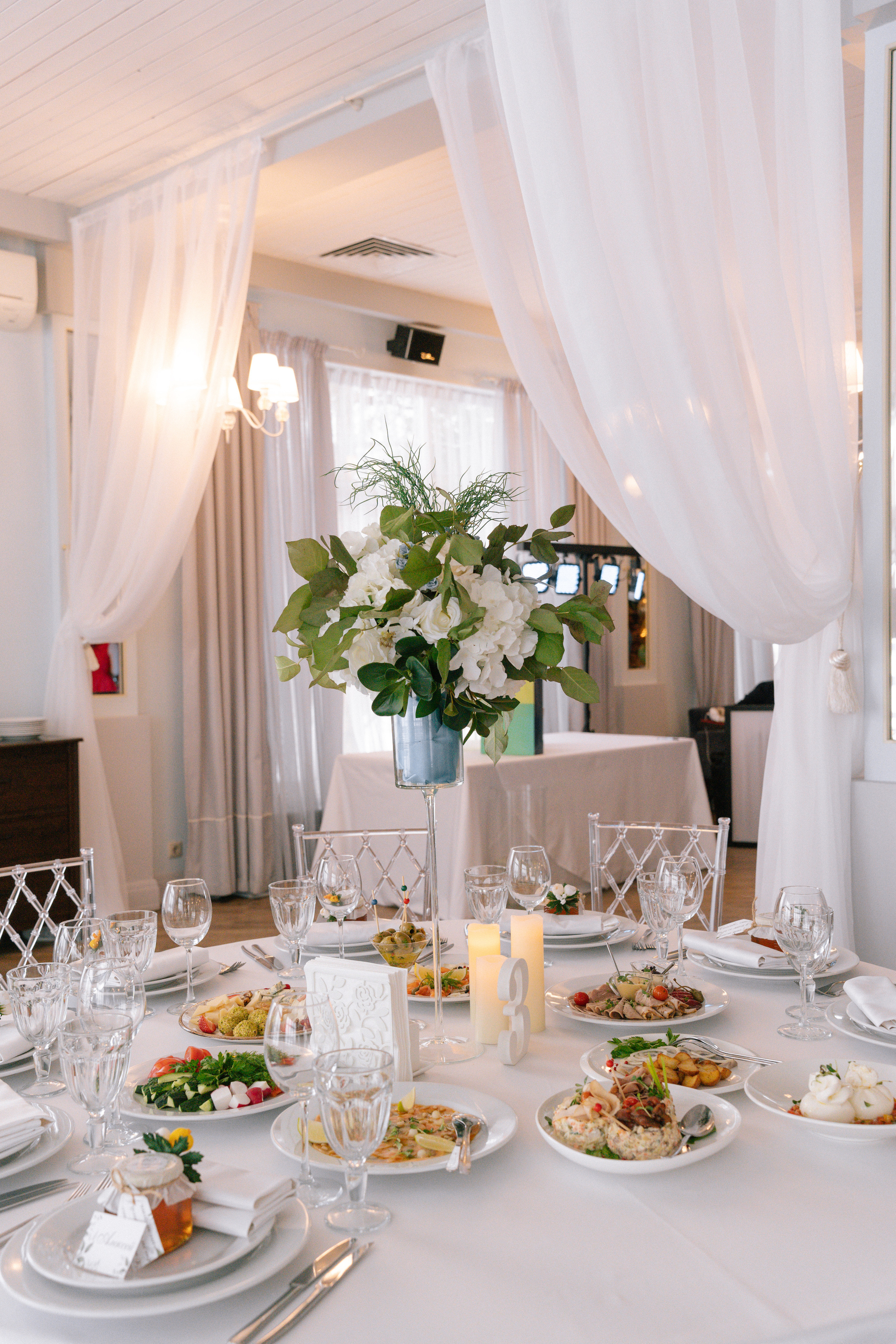 Ресторан Княжье озеро (Коттеджный поселок на Новой Риге)