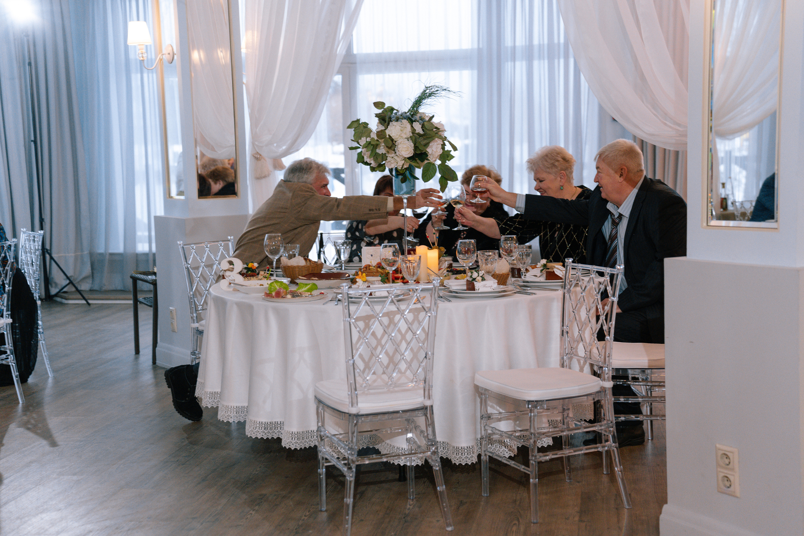 Ресторан Княжье озеро (Коттеджный поселок на Новой Риге)