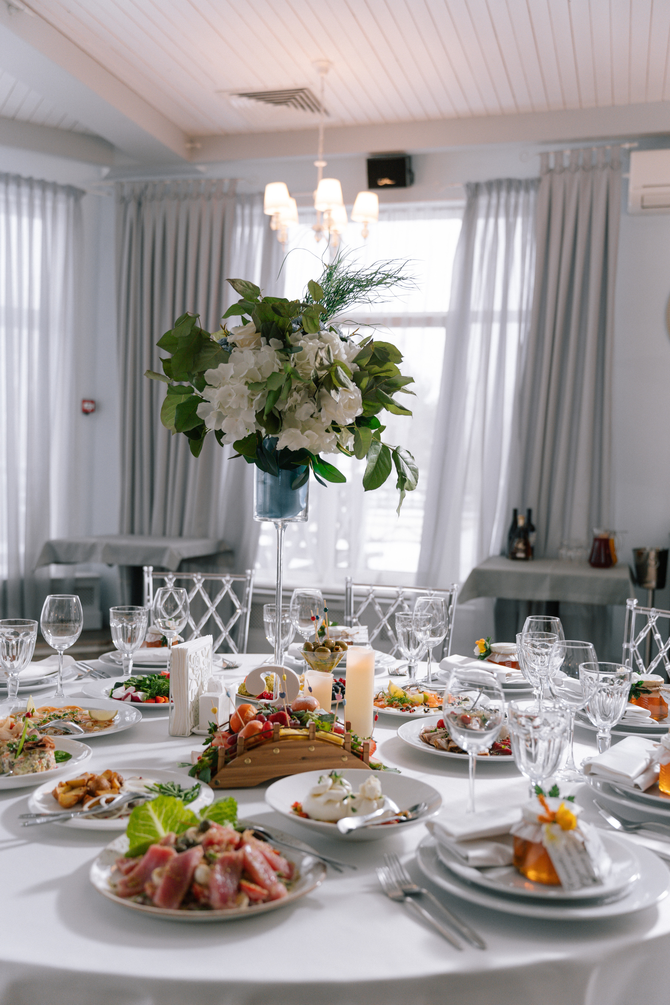 Ресторан Княжье озеро (Коттеджный поселок на Новой Риге)