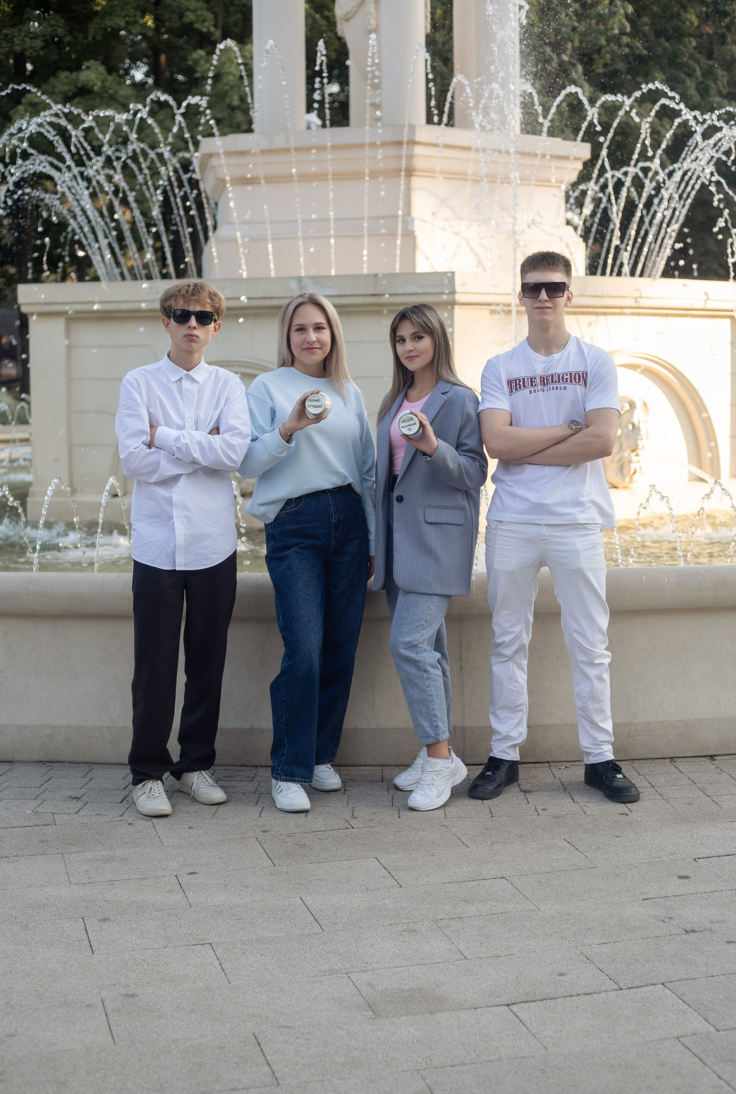 Прогулка. Выпускные альбомы Воронеж " СОКОЛ фото»