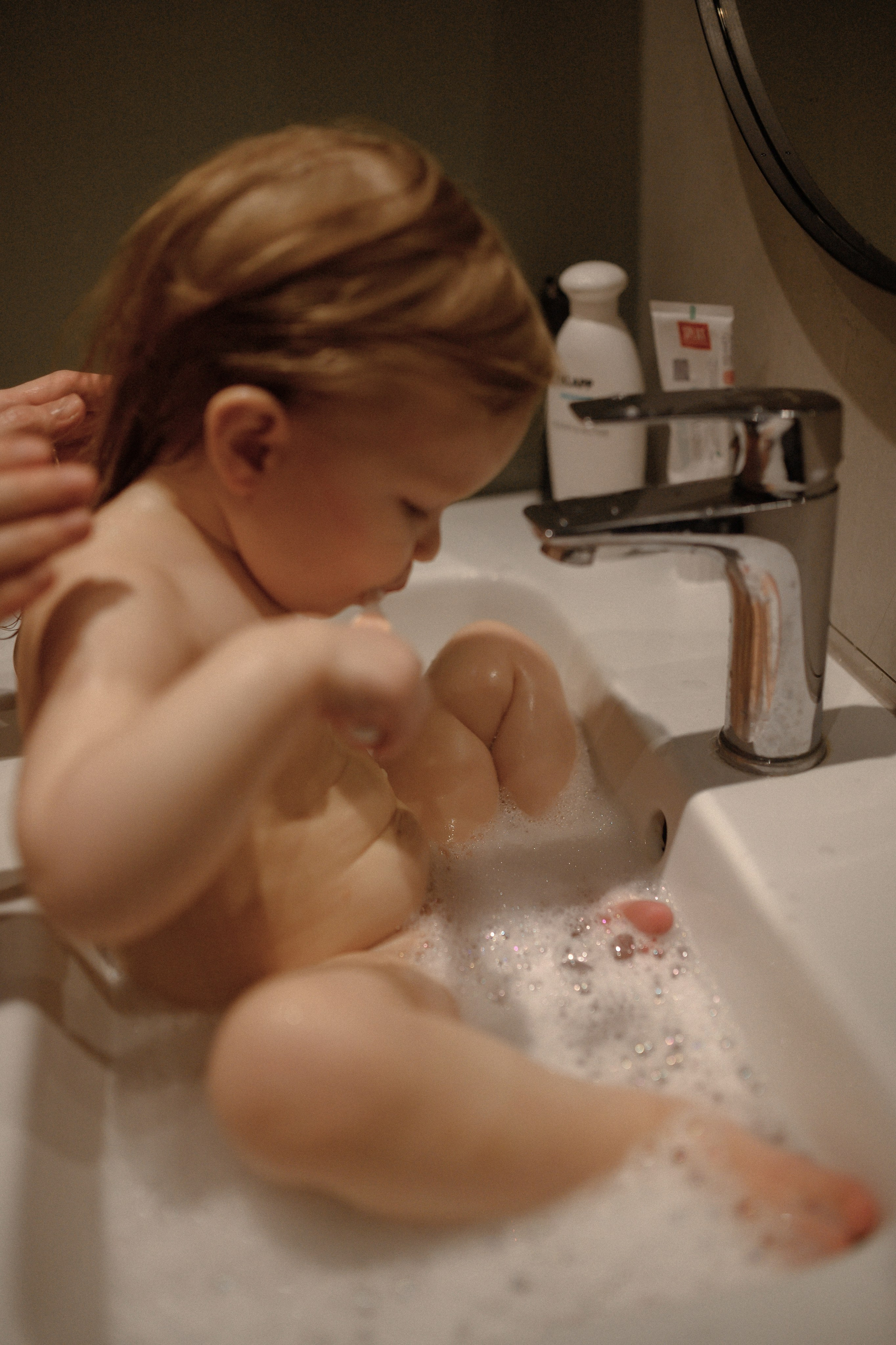 Даша и Варя дома. Семейный и свадебный lifestyle-фотограф в Москве Мария Петрова