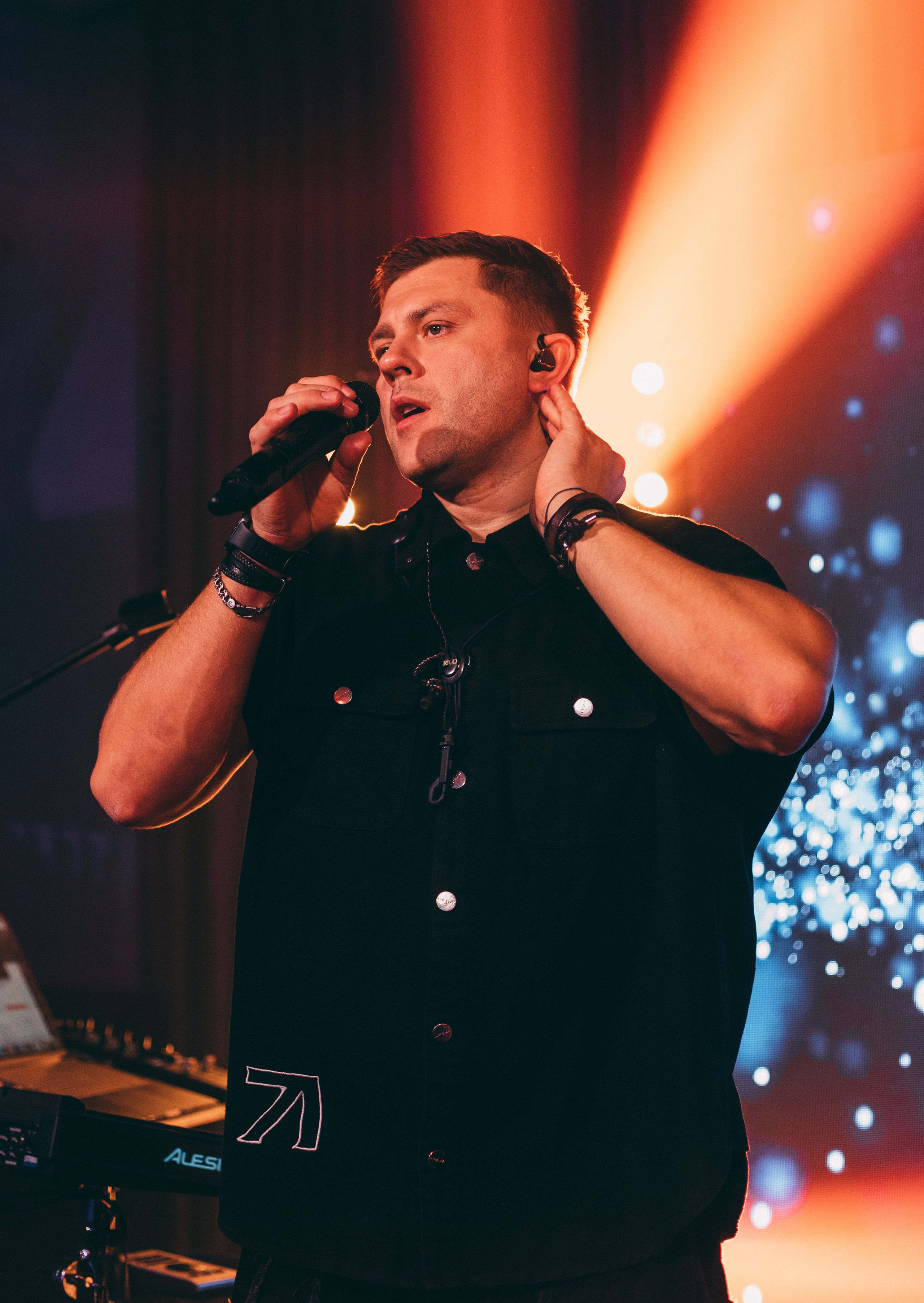 Кирилл & Виктория. Главная