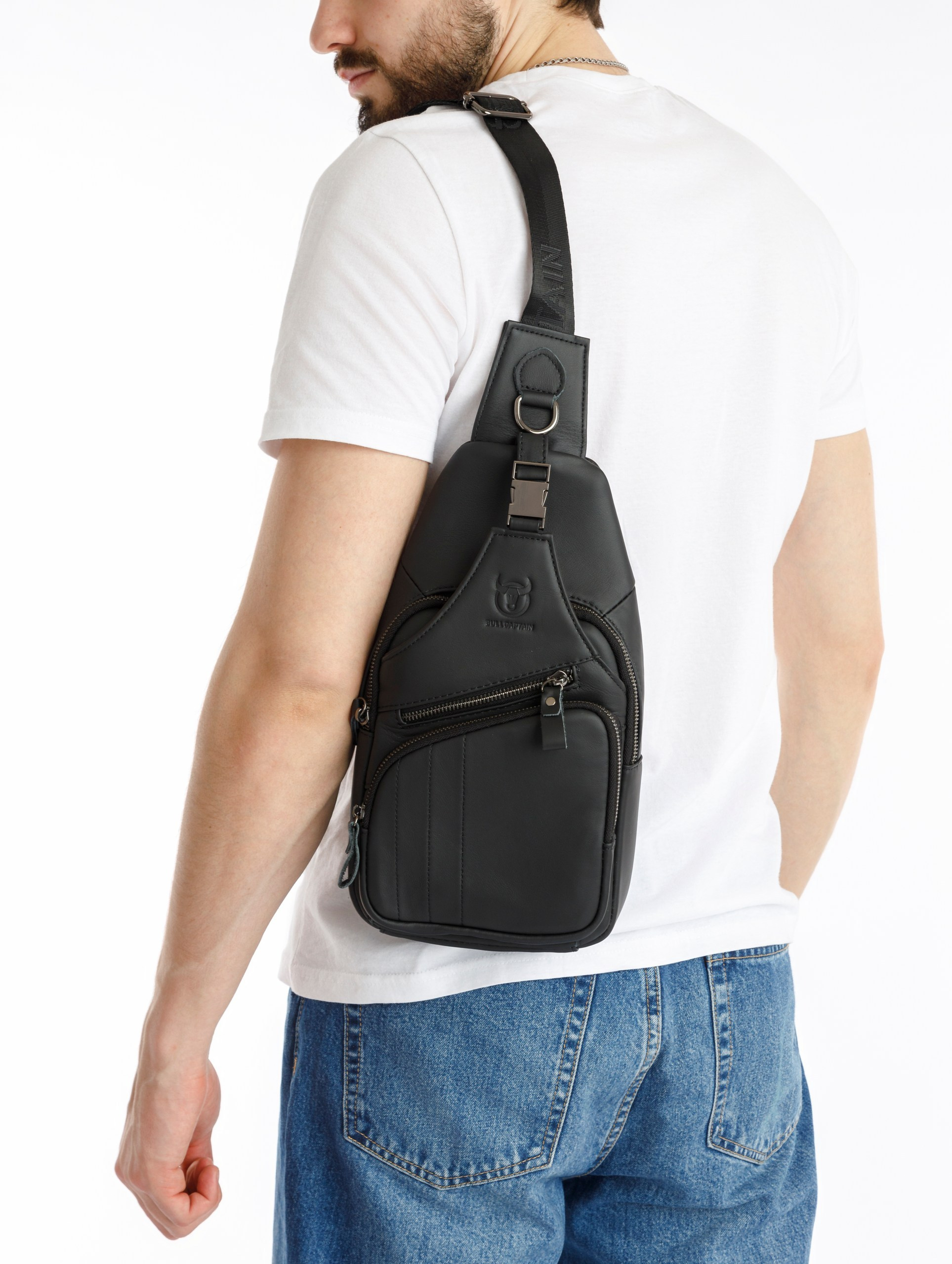 Съемка сумок с моделью для сайтов, маркетплейсов, WB, Ozon, Яндекс Маркет и др. Студия коммерческой съемки ХВОЯ