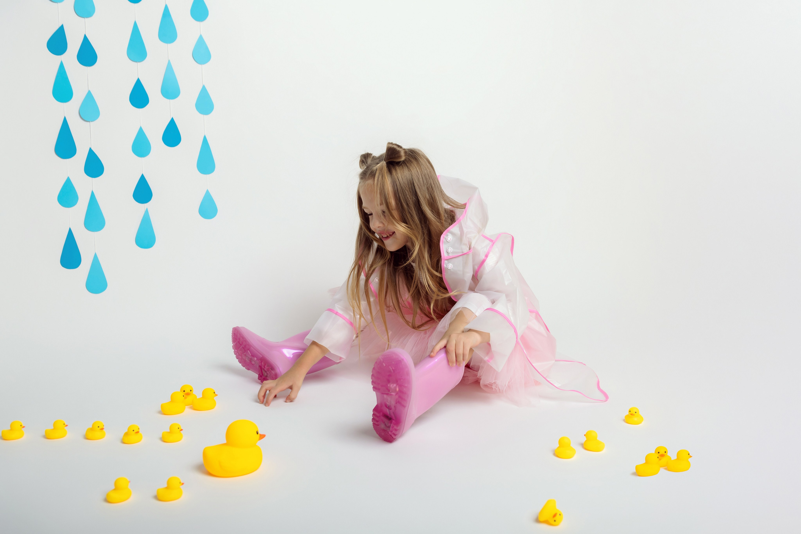 Дождик. Съёмки для брендов в Крыму / Стилист / Продюсер / Женя Мамай