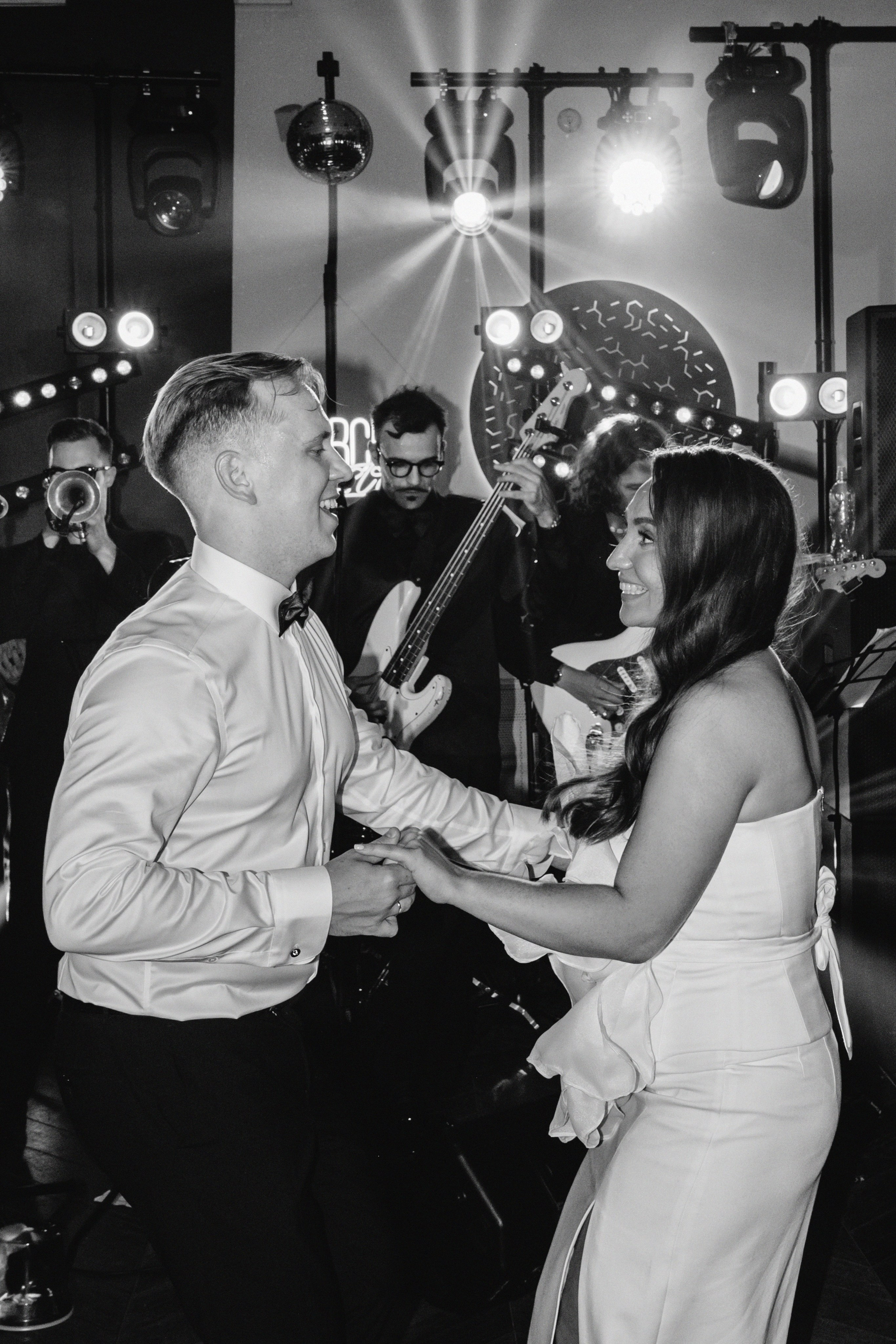 ANONS. Мария — Свадебный фотограф