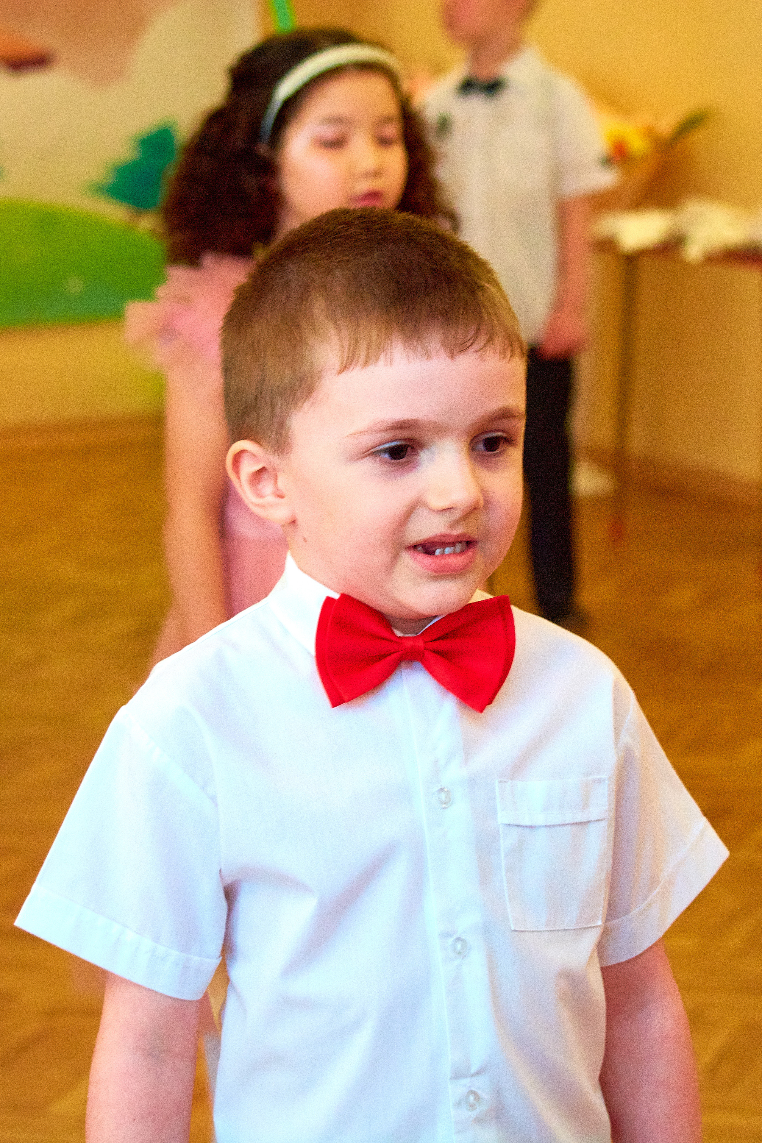 Отзывы о работе фотографа для школы и детского сада в Новосибирске. Выпускной альбом Новосибирск